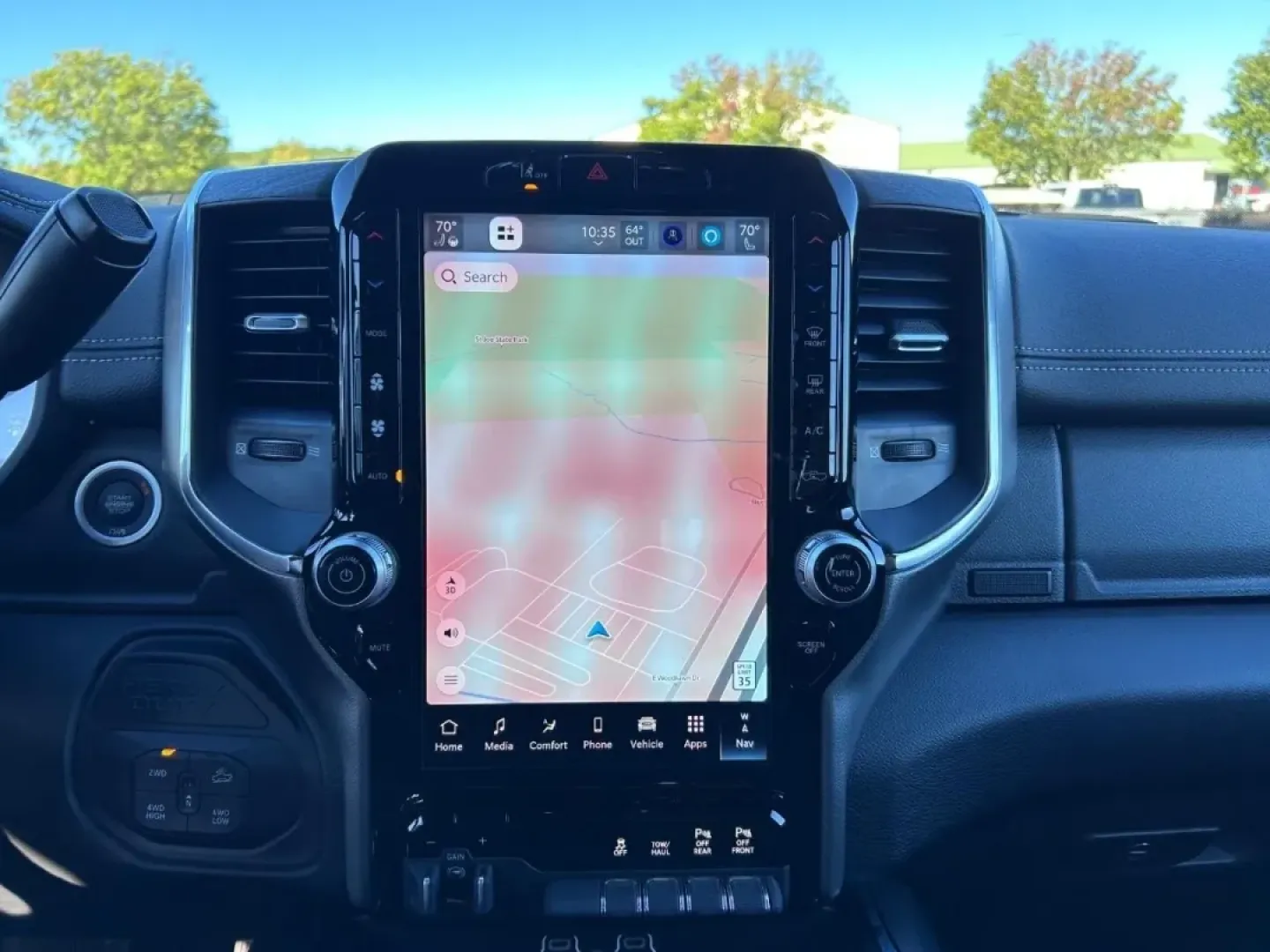 2025 /Black Leather Ram 2500 Laramie (3C6UR5FJ0SG) with an 6.4L V8 HEMI HD engine, located at 970 Woodlawn Dr., Farmington, MO, 63640, (573) 431-7800, 37.825642, -90.468674 - Are you ready to elevate your adventure game? Whether you're hauling equipment for work, towing a trailer for a weekend getaway, or simply navigating the city streets with confidence, the 2025 Ram 2500 Laramie is the perfect companion for your lifestyle. This robust truck combines luxury, capability - Photo#13