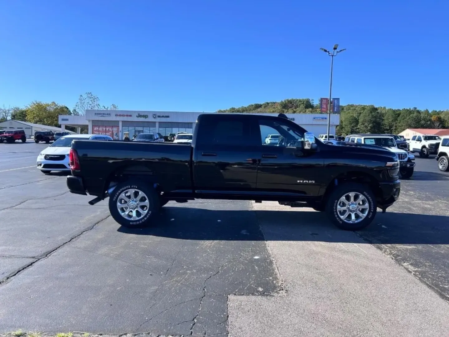 2025 /Black Leather Ram 2500 Laramie (3C6UR5FJ0SG) with an 6.4L V8 HEMI HD engine, located at 970 Woodlawn Dr., Farmington, MO, 63640, (573) 431-7800, 37.825642, -90.468674 - Are you ready to elevate your adventure game? Whether you're hauling equipment for work, towing a trailer for a weekend getaway, or simply navigating the city streets with confidence, the 2025 Ram 2500 Laramie is the perfect companion for your lifestyle. This robust truck combines luxury, capability - Photo#1