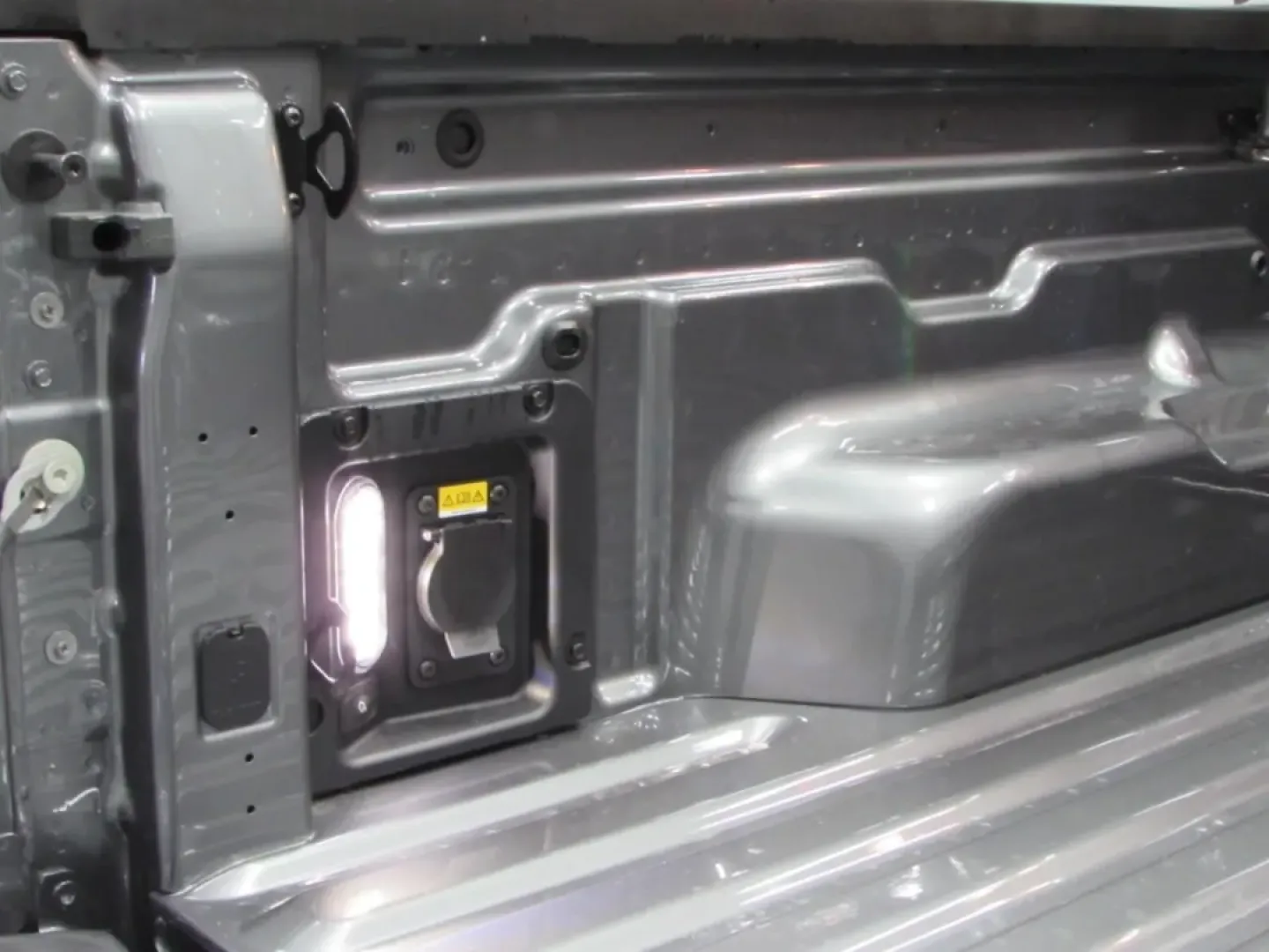 2025 /Navy Pier/Aspen Gray Ford Maverick XLT (3FTTW8JA9SR) with an 2.0L engine, located at 12836 Highway 21, De Soto, MO, 63020, (636) 337-7777, 38.151867, -90.575615 - **Unleash Your Adventurous Spirit with the 2025 Ford Maverick XLT at Pettus Ford De Soto!**<br /> <br /> Are you ready to elevate your lifestyle with a vehicle that offers versatility and reliability? Look no further than the 2025 Ford Maverick XLT, now available at Pettus Ford De Soto. This truck i - Photo#12