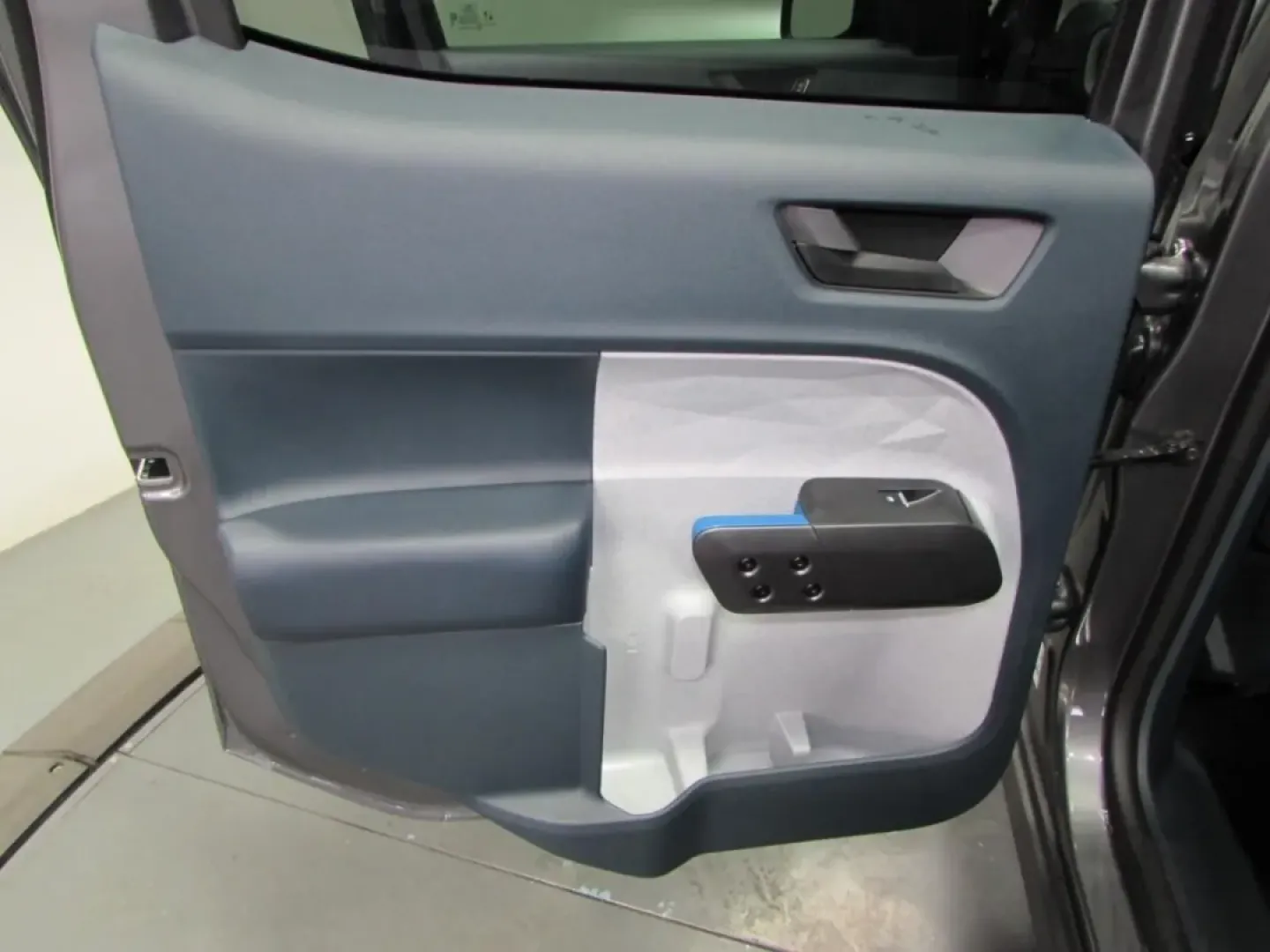 2025 /Navy Pier/Aspen Gray Ford Maverick XLT (3FTTW8JA9SR) with an 2.0L engine, located at 12836 Highway 21, De Soto, MO, 63020, (636) 337-7777, 38.151867, -90.575615 - **Unleash Your Adventurous Spirit with the 2025 Ford Maverick XLT at Pettus Ford De Soto!**<br /> <br /> Are you ready to elevate your lifestyle with a vehicle that offers versatility and reliability? Look no further than the 2025 Ford Maverick XLT, now available at Pettus Ford De Soto. This truck i - Photo#25