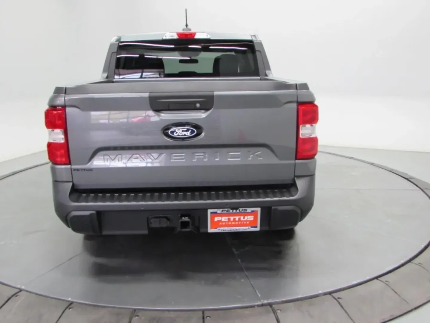 2025 /Navy Pier/Aspen Gray Ford Maverick XLT (3FTTW8JA9SR) with an 2.0L engine, located at 12836 Highway 21, De Soto, MO, 63020, (636) 337-7777, 38.151867, -90.575615 - **Unleash Your Adventurous Spirit with the 2025 Ford Maverick XLT at Pettus Ford De Soto!**<br /> <br /> Are you ready to elevate your lifestyle with a vehicle that offers versatility and reliability? Look no further than the 2025 Ford Maverick XLT, now available at Pettus Ford De Soto. This truck i - Photo#6