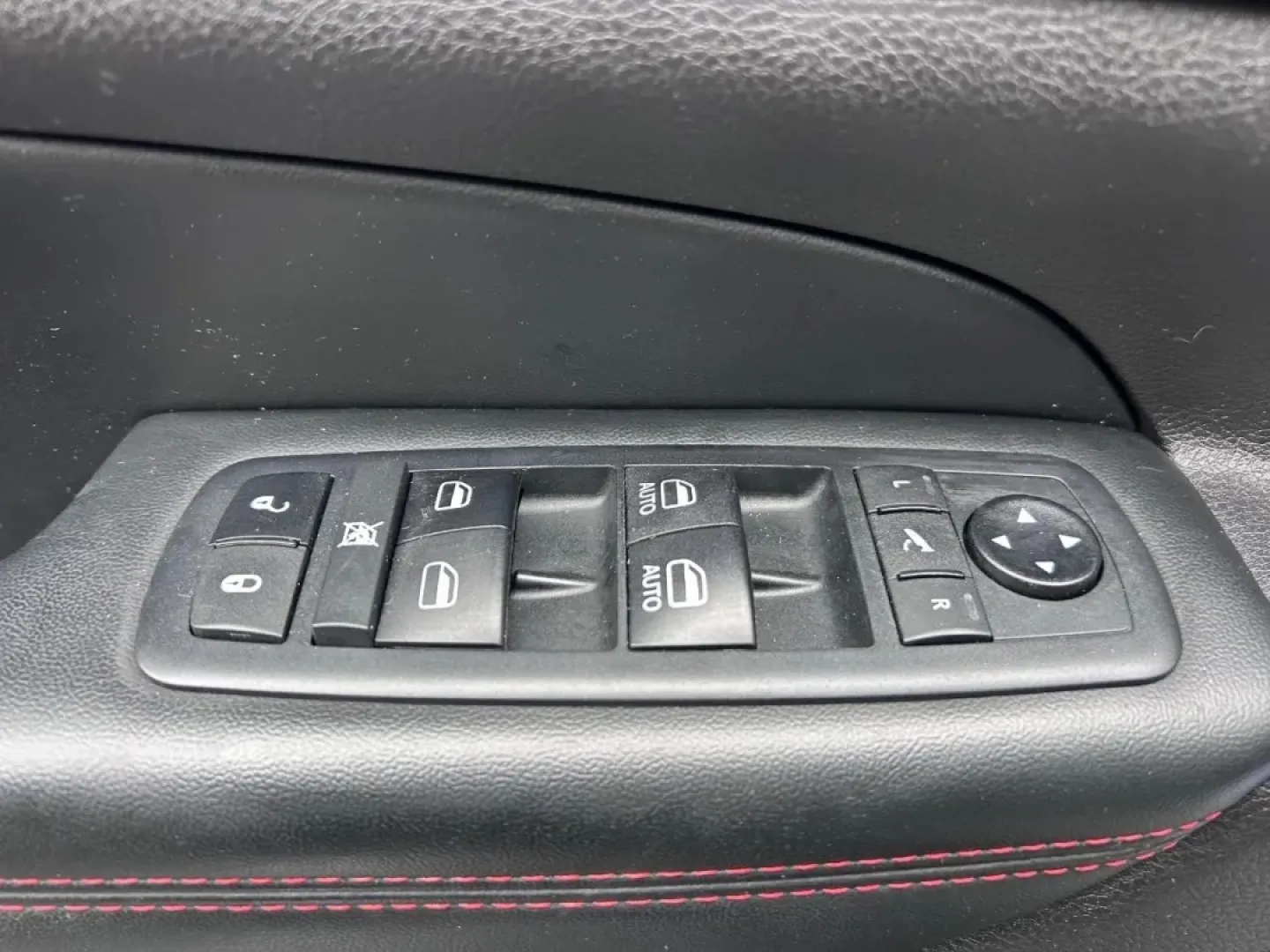 2021 /Ruby Red/Black Suede Jeep Grand Cherokee Trailhawk (1C4RJFLG6MC) with an 3.6L V6 24V VVT UPG I engine, located at 970 Woodlawn Dr., Farmington, MO, 63640, (573) 431-7800, 37.825642, -90.468674 - **Experience the Thrill of Adventure with the 2021 Jeep Grand Cherokee Trailhawk!**<br /> <br /> Are you ready to elevate your outdoor adventures and weekend getaways? Look no further than the **2021 Jeep Grand Cherokee Trailhawk**, a robust SUV that perfectly balances rugged capability with everyda - Photo#19