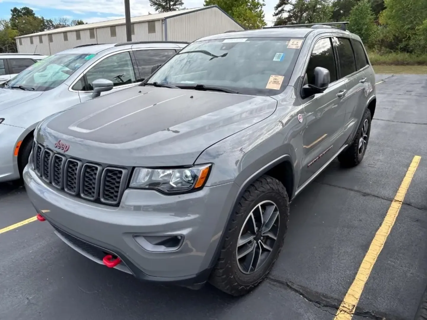2021 /Ruby Red/Black Suede Jeep Grand Cherokee Trailhawk (1C4RJFLG6MC) with an 3.6L V6 24V VVT UPG I engine, located at 970 Woodlawn Dr., Farmington, MO, 63640, (573) 431-7800, 37.825642, -90.468674 - **Experience the Thrill of Adventure with the 2021 Jeep Grand Cherokee Trailhawk!**<br /> <br /> Are you ready to elevate your outdoor adventures and weekend getaways? Look no further than the **2021 Jeep Grand Cherokee Trailhawk**, a robust SUV that perfectly balances rugged capability with everyda - Photo#2