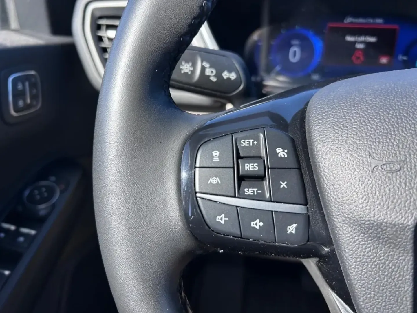 2022 /Sandstone Leather Ford Escape Titanium (1FMCU9DZ1NU) with an 2.5L iVCT Atkinson Cycle I-4 Hybrid engine, Automatic transmission, located at 970 Woodlawn Dr., Farmington, MO, 63640, (573) 431-7800, 37.825642, -90.468674 - ### Discover Adventure with the 2022 Ford Escape Titanium Hybrid at Pettus CDJR Farmington!<br /> <br /> Are you ready to elevate your driving experience? Imagine weekend road trips with family, scenic drives to nearby attractions, or even your daily commute transformed into a pleasure rather than a - Photo#12