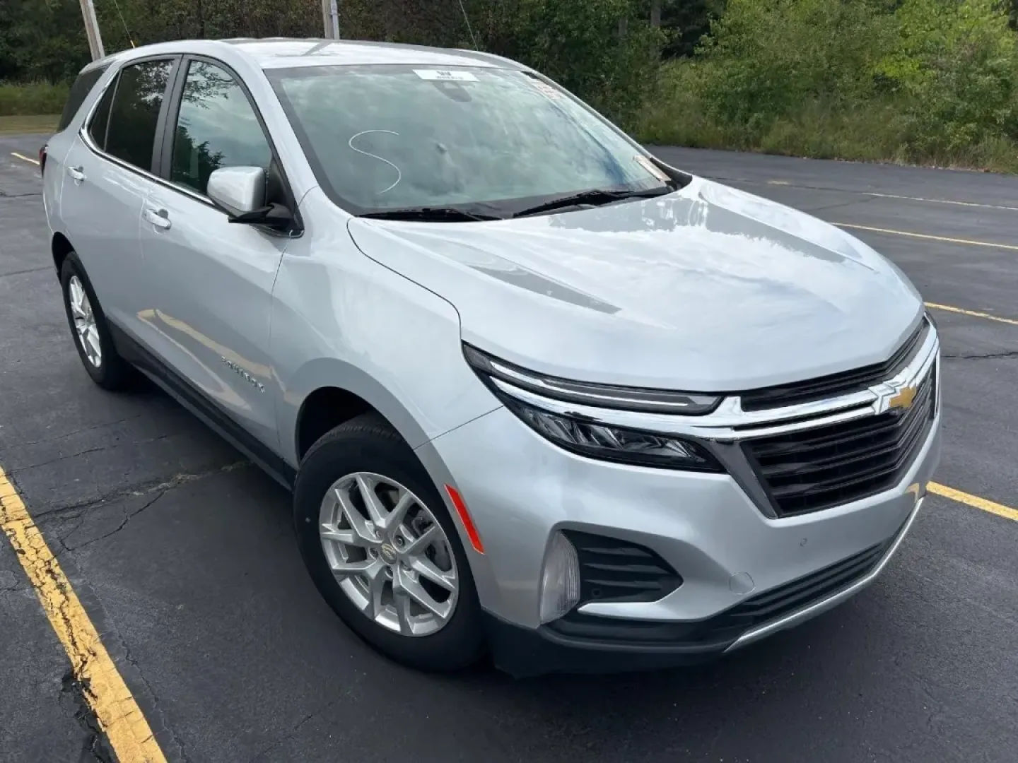 2022 /Medium Ash Gray Cloth Chevrolet Equinox LT (3GNAXJEV5NL) with an 1.5L Turbo DOHC 4-cylinder / SIDI / VVT engine, Automatic transmission, located at 970 Woodlawn Dr., Farmington, MO, 63640, (573) 431-7800, 37.825642, -90.468674 - **Unleash Adventure in the 2022 Chevrolet Equinox LT Your Perfect Companion for Family Road Trips!**<br /> <br /> Looking for a versatile vehicle that fits seamlessly into your lifestyle? The 2022 Chevrolet Equinox LT is here to elevate your family outings and weekend adventures! Whether you're com - Photo#0
