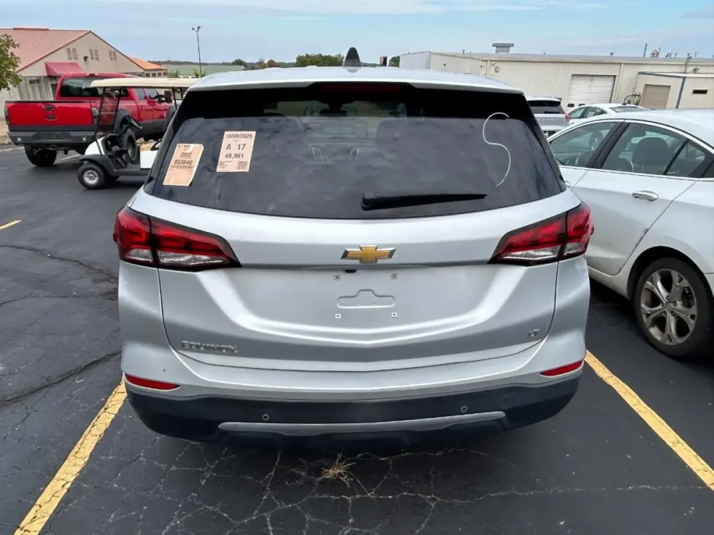 2022 /Medium Ash Gray Cloth Chevrolet Equinox LT (3GNAXJEV5NL) with an 1.5L Turbo DOHC 4-cylinder / SIDI / VVT engine, Automatic transmission, located at 970 Woodlawn Dr., Farmington, MO, 63640, (573) 431-7800, 37.825642, -90.468674 - **Unleash Adventure in the 2022 Chevrolet Equinox LT Your Perfect Companion for Family Road Trips!**<br /> <br /> Looking for a versatile vehicle that fits seamlessly into your lifestyle? The 2022 Chevrolet Equinox LT is here to elevate your family outings and weekend adventures! Whether you're com - Photo#5