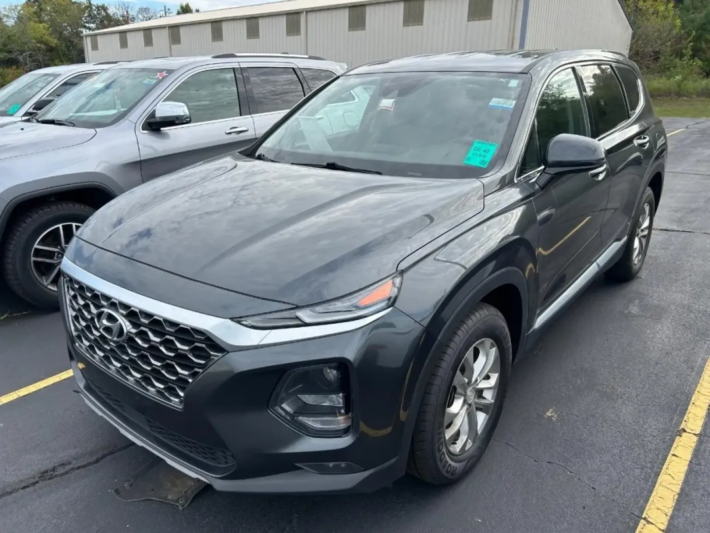 2020 /Black/Black Cloth Hyundai Santa Fe SEL (5NMS33AD7LH) with an 2.4L GDI E-CVVT 16-Valve 4-Cylinder engine, Automatic transmission, located at 970 Woodlawn Dr., Farmington, MO, 63640, (573) 431-7800, 37.825642, -90.468674 - ### Discover the Versatile 2020 Hyundai Santa Fe at Pettus CDJR Farmington<br /> <br /> Are you searching for the perfect vehicle that combines style, comfort, and practicality? Look no further! The 2020 Hyundai Santa Fe is an exceptional choice for those who crave adventure without compromising on - Photo#2