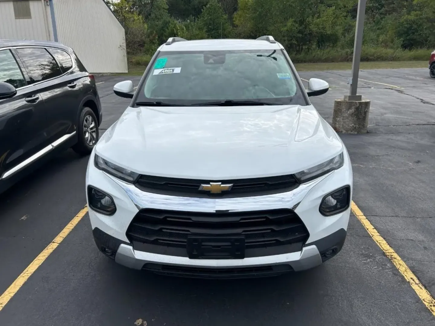 2021 /Jet Black Cloth Chevrolet TrailBlazer LT (KL79MPSL6MB) with an 1.3L engine, Automatic transmission, located at 970 Woodlawn Dr., Farmington, MO, 63640, (573) 431-7800, 37.825642, -90.468674 - **Conquer Every Journey with the 2021 Chevrolet Trailblazer LT at Pettus CDJR Farmington!**<br /> <br /> When it comes to versatility and adventure, the 2021 Chevrolet Trailblazer LT is your ultimate companion for both daily commutes and weekend getaways. This sport/utility vehicle is perfect for fa - Photo#1