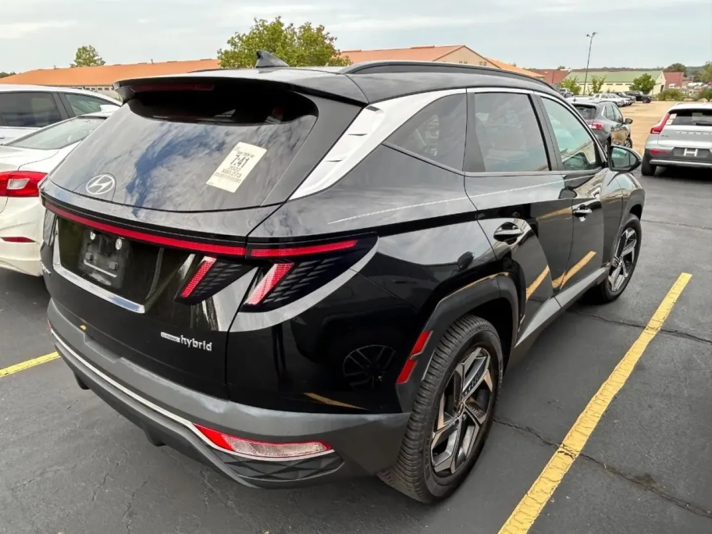 2022 /Black Cloth Hyundai Tucson SEL Convenience (KM8JFCA10NU) with an 1.6L Turbo GDI DOHC 16-Valve I4 CVVD engine, Automatic transmission, located at 970 Woodlawn Dr., Farmington, MO, 63640, (573) 431-7800, 37.825642, -90.468674 - Are you on the lookout for the perfect vehicle to elevate your family's adventures and everyday commutes? Look no further! At Pettus CDJR Farmington, we are excited to offer you an exceptional deal on a 2022 Hyundai Tucson SEL Convenience that effortlessly blends style, efficiency, and versatility. - Photo#5