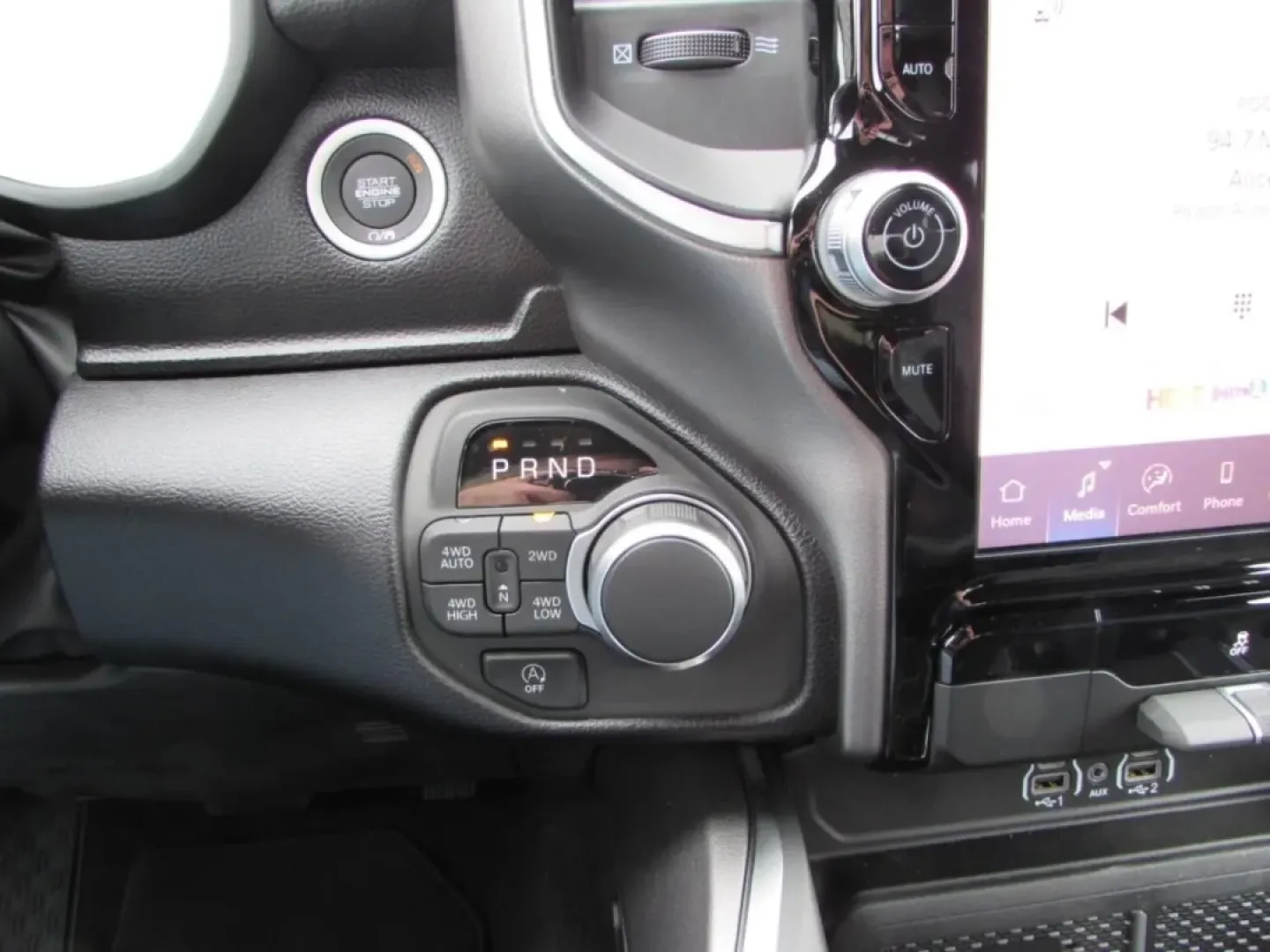 2026 /Black Ram 1500 Big Horn/Lone Star (1C6SRFFT2TN) with an Other engine, located at 12830 Highway 21, De Soto, MO, 63020, (636) 337-7777, 38.153099, -90.573624 - Discover the perfect blend of power and practicality with the 2026 Ram 1500 Big Horn, an ideal choice for anyone seeking a versatile truck designed for both work and play. Whether you're a growing family looking for a reliable vehicle for weekend adventures or a commuter in need of a dependable ride - Photo#14