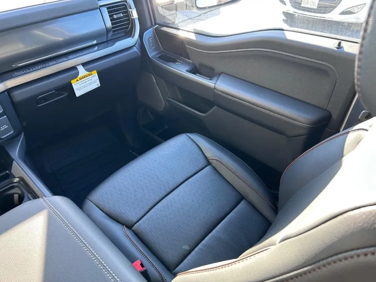 2026 /Smoked Truffle Leather Ford F-350SD DRW (1FT8W3DT1TE) with an 6.7L engine, located at 141 Commercial Dr, Fredericktown, MO, 63645, (573) 783-6432, 37.570087, -90.320648 - **Discover Your Next Adventure with the 2026 Ford Super Duty F-350 DRW - Perfect for Work or Play!**<br /> <br /> Are you searching for a powerful truck that can handle all your needs, whether it's for work or weekend adventures? Look no further than the 2026 Ford Super Duty F-350 DRW, now available - Photo#15