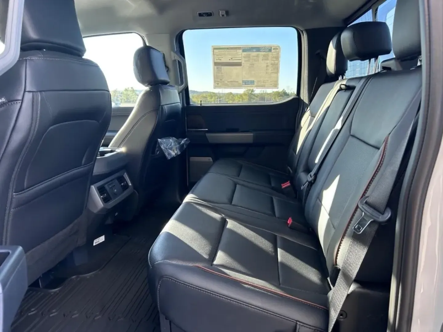 2026 /Smoked Truffle Leather Ford F-350SD DRW (1FT8W3DT1TE) with an 6.7L engine, located at 141 Commercial Dr, Fredericktown, MO, 63645, (573) 783-6432, 37.570087, -90.320648 - **Discover Your Next Adventure with the 2026 Ford Super Duty F-350 DRW - Perfect for Work or Play!**<br /> <br /> Are you searching for a powerful truck that can handle all your needs, whether it's for work or weekend adventures? Look no further than the 2026 Ford Super Duty F-350 DRW, now available - Photo#8