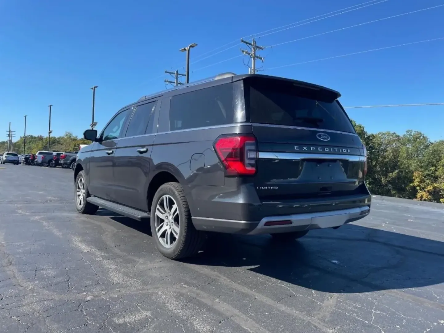 2024 /Sandstone Ford Expedition Max Limited (1FMJK2A80RE) with an Other engine, Automatic transmission, located at 12836 Highway 21, De Soto, MO, 63020, (636) 337-7777, 38.151867, -90.575615 - **Adventure Awaits with the 2024 Ford Expedition Max! Perfect for Families and Explorers Alike!**<br /> <br /> Are you ready to elevate your family adventures or weekend getaways? The 2024 Ford Expedition Max is your ticket to creating unforgettable memories with loved ones, all while enjoying the - Photo#2