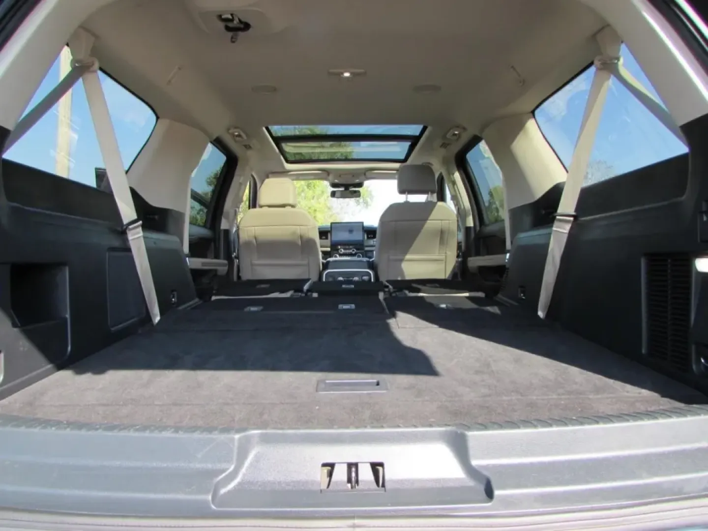 2024 /Sandstone Ford Expedition Max Limited (1FMJK2A80RE) with an Other engine, Automatic transmission, located at 12836 Highway 21, De Soto, MO, 63020, (636) 337-7777, 38.151867, -90.575615 - **Adventure Awaits with the 2024 Ford Expedition Max! Perfect for Families and Explorers Alike!**<br /> <br /> Are you ready to elevate your family adventures or weekend getaways? The 2024 Ford Expedition Max is your ticket to creating unforgettable memories with loved ones, all while enjoying the - Photo#26