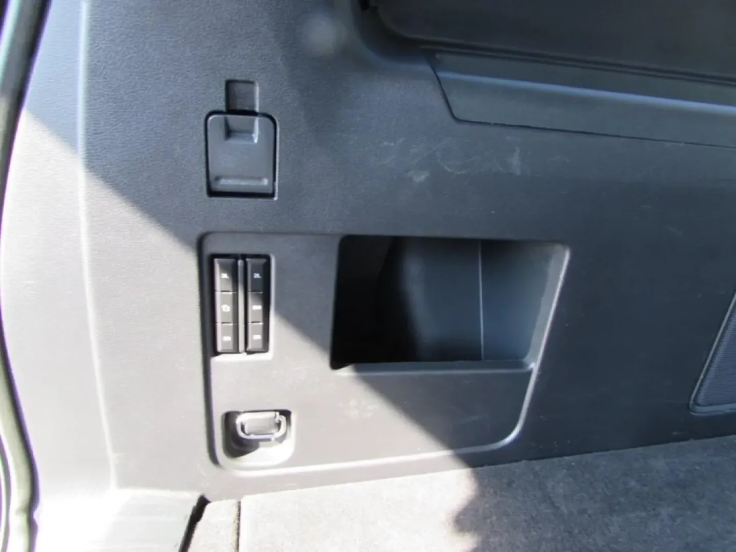 2024 /Sandstone Ford Expedition Max Limited (1FMJK2A80RE) with an Other engine, Automatic transmission, located at 12836 Highway 21, De Soto, MO, 63020, (636) 337-7777, 38.151867, -90.575615 - **Adventure Awaits with the 2024 Ford Expedition Max! Perfect for Families and Explorers Alike!**<br /> <br /> Are you ready to elevate your family adventures or weekend getaways? The 2024 Ford Expedition Max is your ticket to creating unforgettable memories with loved ones, all while enjoying the - Photo#27