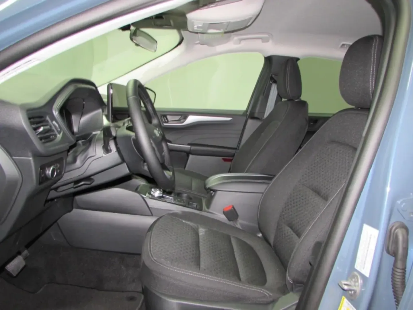 2026 Ford Escape Active (1FMCU0GN9TU) with an 1.5L engine, located at 12836 Highway 21, De Soto, MO, 63020, (636) 337-7777, 38.151867, -90.575615 - ### Discover Adventure with the 2026 Ford Escape at Pettus Ford De Soto!<br /> <br /> Are you ready to elevate your lifestyle with a vehicle that perfectly balances functionality and style? Look no further than the stunning 2026 Ford Escape, now available at Pettus Ford De Soto! This remarkable SUV - Photo#11