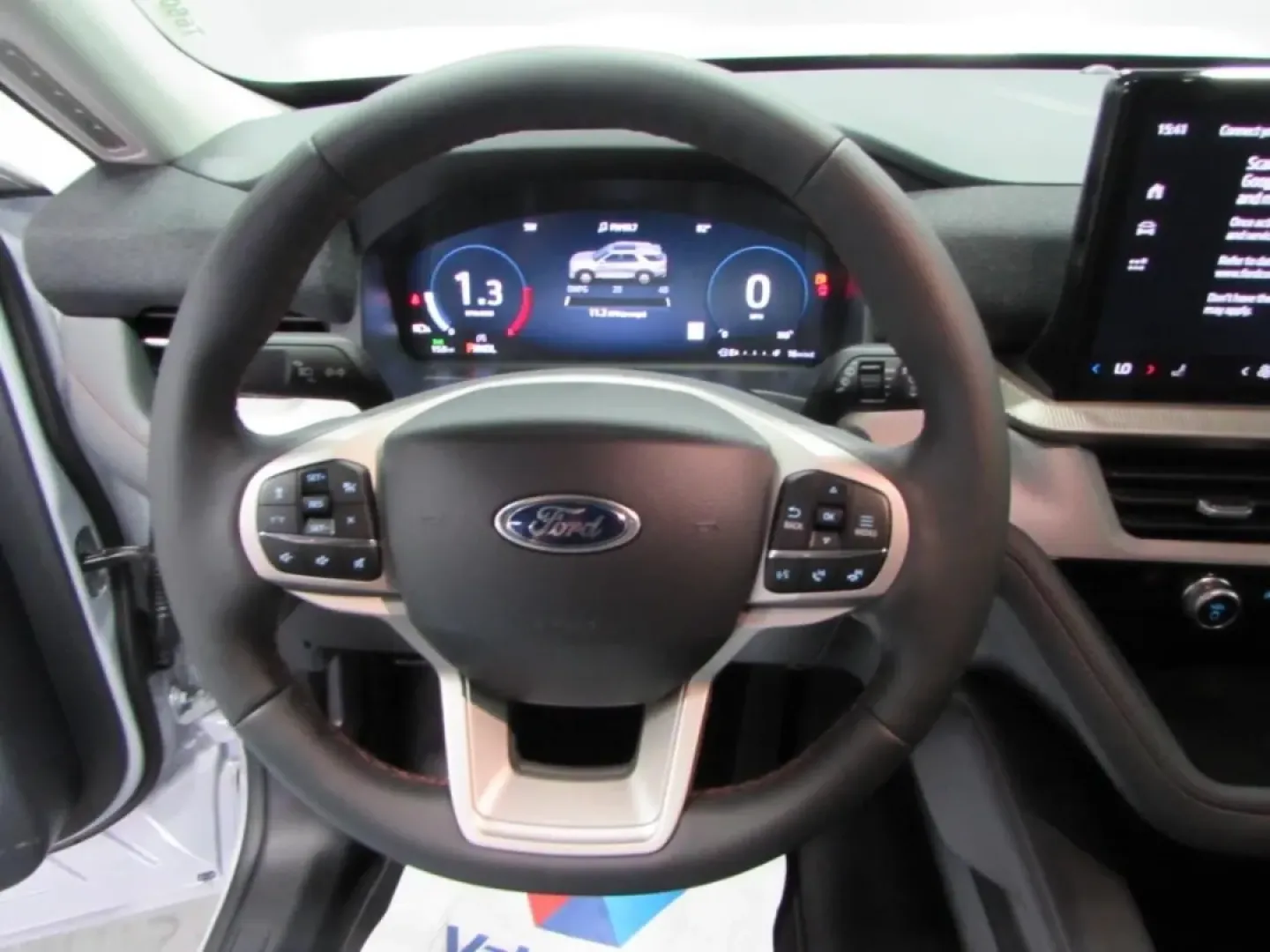 2026 /Dark Space Gray Ford Explorer Active (1FMUK8DH0TG) with an 2.3L EcoBoost I-4 engine, Automatic transmission, located at 12836 Highway 21, De Soto, MO, 63020, (636) 337-7777, 38.151867, -90.575615 - Discover the perfect blend of style, versatility, and power with the 2026 Ford Explorer Active, available now at Pettus Ford De Soto. This SUV is not just a vehicle; it's an invitation to explore your lifestyle, whether you're embarking on family road trips, navigating daily commutes, or seeking wee - Photo#15