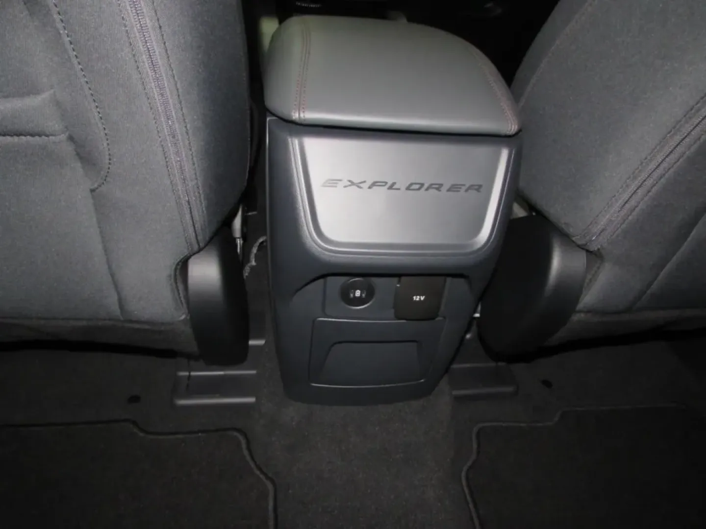 2026 /Dark Space Gray Ford Explorer Active (1FMUK8DH0TG) with an 2.3L EcoBoost I-4 engine, Automatic transmission, located at 12836 Highway 21, De Soto, MO, 63020, (636) 337-7777, 38.151867, -90.575615 - **Explore New Adventures with the 2026 Ford Explorer at Pettus Ford De Soto! Your Family's Next SUV Awaits!**<br /> <br /> Are you ready to elevate your family's adventures or weekend getaways? The 2026 Ford Explorer, available now at Pettus Ford De Soto, is the perfect companion for family outings, - Photo#26