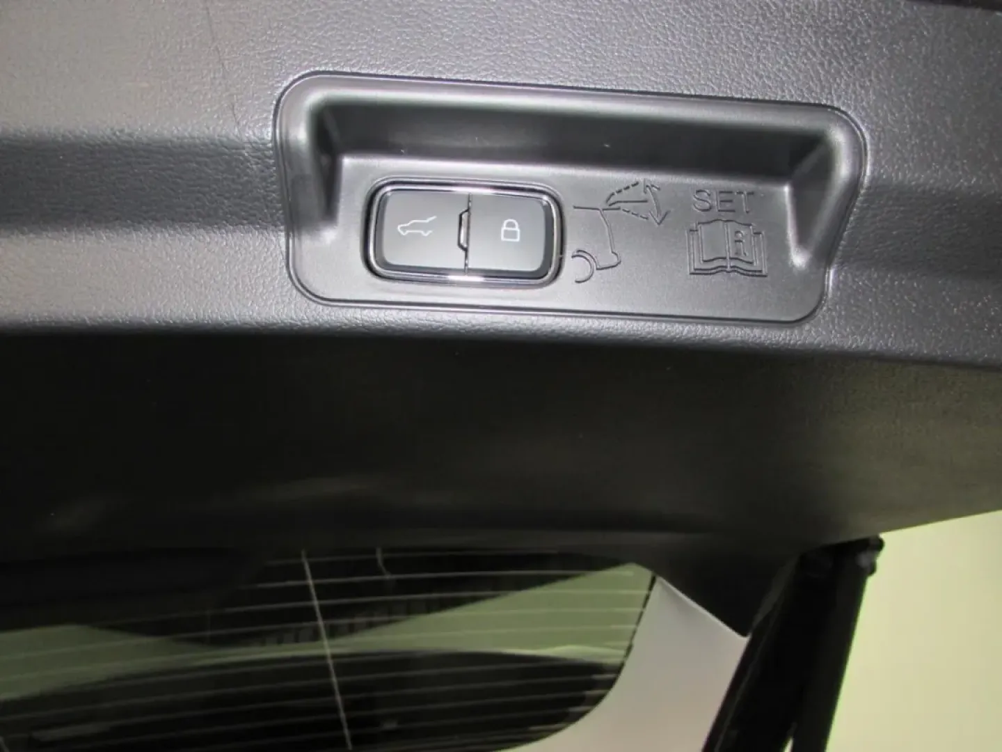 2026 /Dark Space Gray Ford Explorer Active (1FMUK8DH0TG) with an 2.3L EcoBoost I-4 engine, Automatic transmission, located at 12836 Highway 21, De Soto, MO, 63020, (636) 337-7777, 38.151867, -90.575615 - **Explore New Adventures with the 2026 Ford Explorer at Pettus Ford De Soto! Your Family's Next SUV Awaits!**<br /> <br /> Are you ready to elevate your family's adventures or weekend getaways? The 2026 Ford Explorer, available now at Pettus Ford De Soto, is the perfect companion for family outings, - Photo#29