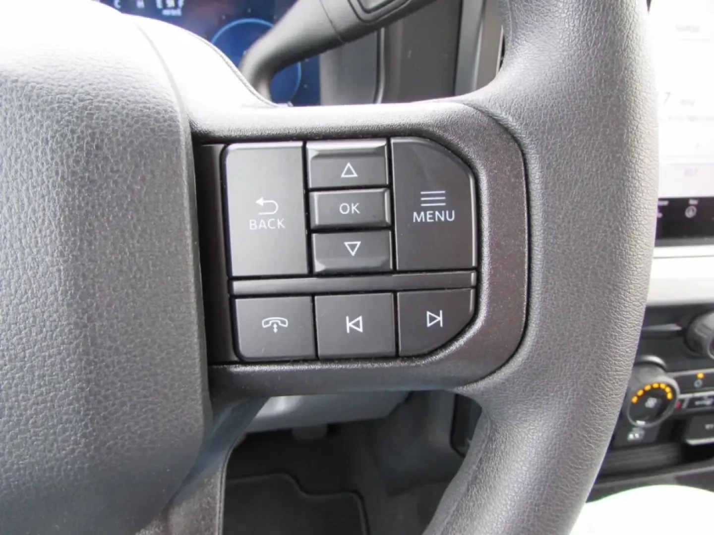 2026 /Medium Dark Slate Ford F-250SD XLT (1FT8W2BN3TE) with an 7.3L engine, located at 12836 Highway 21, De Soto, MO, 63020, (636) 337-7777, 38.151867, -90.575615 - **Conquer Every Journey with the 2026 Ford Super Duty F-250 SRW Now Available at Pettus Ford De Soto!**<br /> <br /> If you're in the market for a rugged truck that can keep up with your active lifestyle, look no further than the 2026 Ford Super Duty F-250 SRW. Perfectly crafted for both work and p - Photo#21