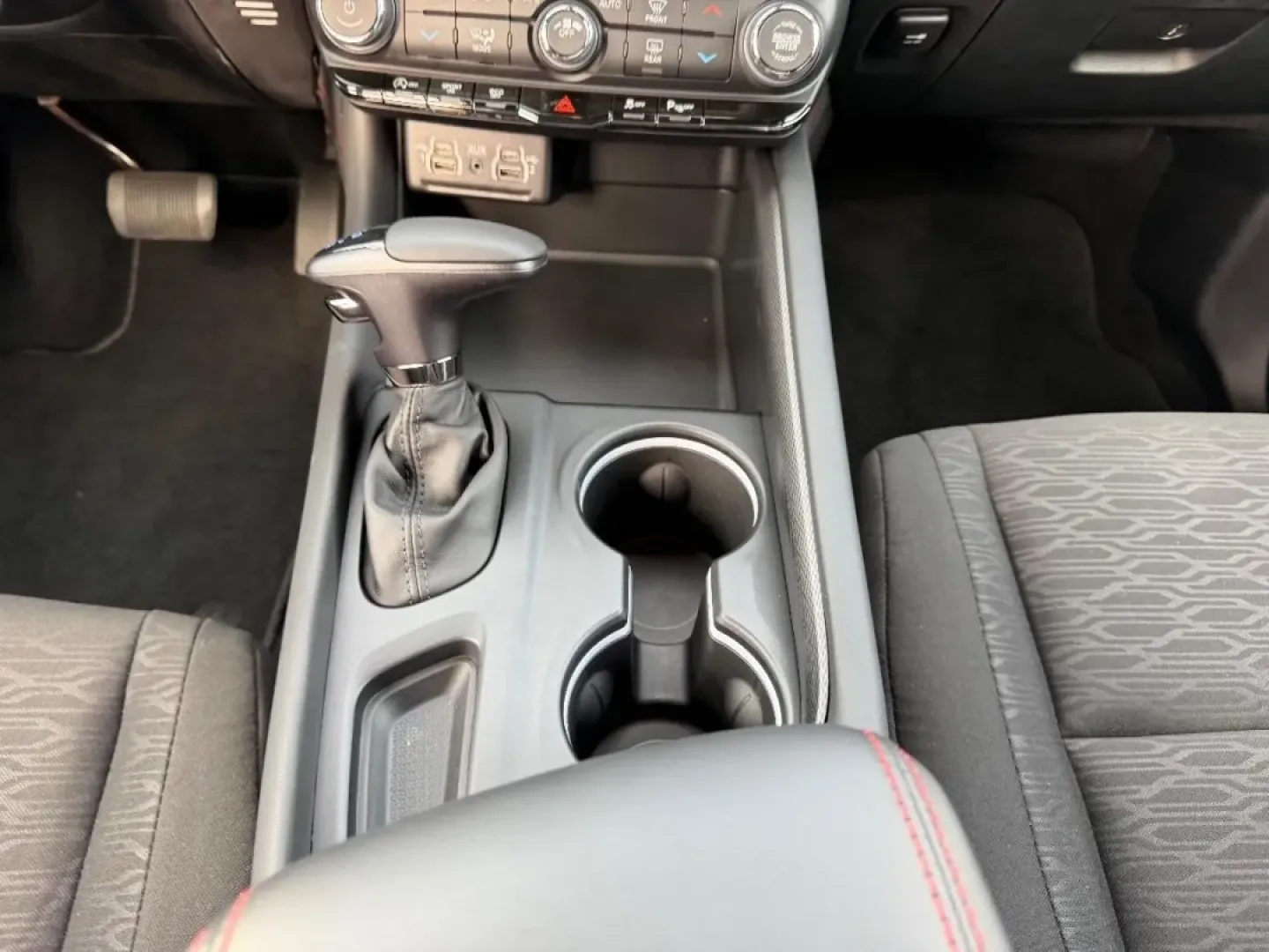 2026 /Black Cloth Dodge Durango GT (1C4RDJDG3TC) with an 3.6L V6 24V VVT UPG I engine, Automatic transmission, located at 970 Woodlawn Dr., Farmington, MO, 63640, (573) 431-7800, 37.825642, -90.468674 - **Unleash Your Adventurous Spirit with the 2026 Dodge Durango at Pettus CDJR Farmington**<br /> <br /> Are you ready to elevate your lifestyle with a vehicle that embodies both style and versatility? The 2026 Dodge Durango is the perfect SUV for those who crave adventure and practicality. Whether yo - Photo#19