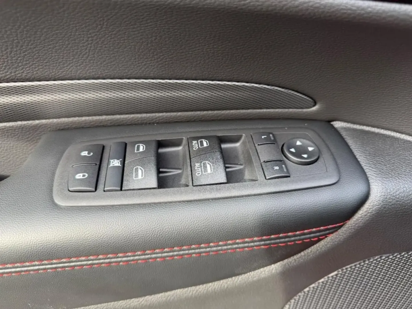 2026 /Black Cloth Dodge Durango GT (1C4RDJDG3TC) with an 3.6L V6 24V VVT UPG I engine, Automatic transmission, located at 970 Woodlawn Dr., Farmington, MO, 63640, (573) 431-7800, 37.825642, -90.468674 - **Unleash Your Adventurous Spirit with the 2026 Dodge Durango at Pettus CDJR Farmington**<br /> <br /> Are you ready to elevate your lifestyle with a vehicle that embodies both style and versatility? The 2026 Dodge Durango is the perfect SUV for those who crave adventure and practicality. Whether yo - Photo#21