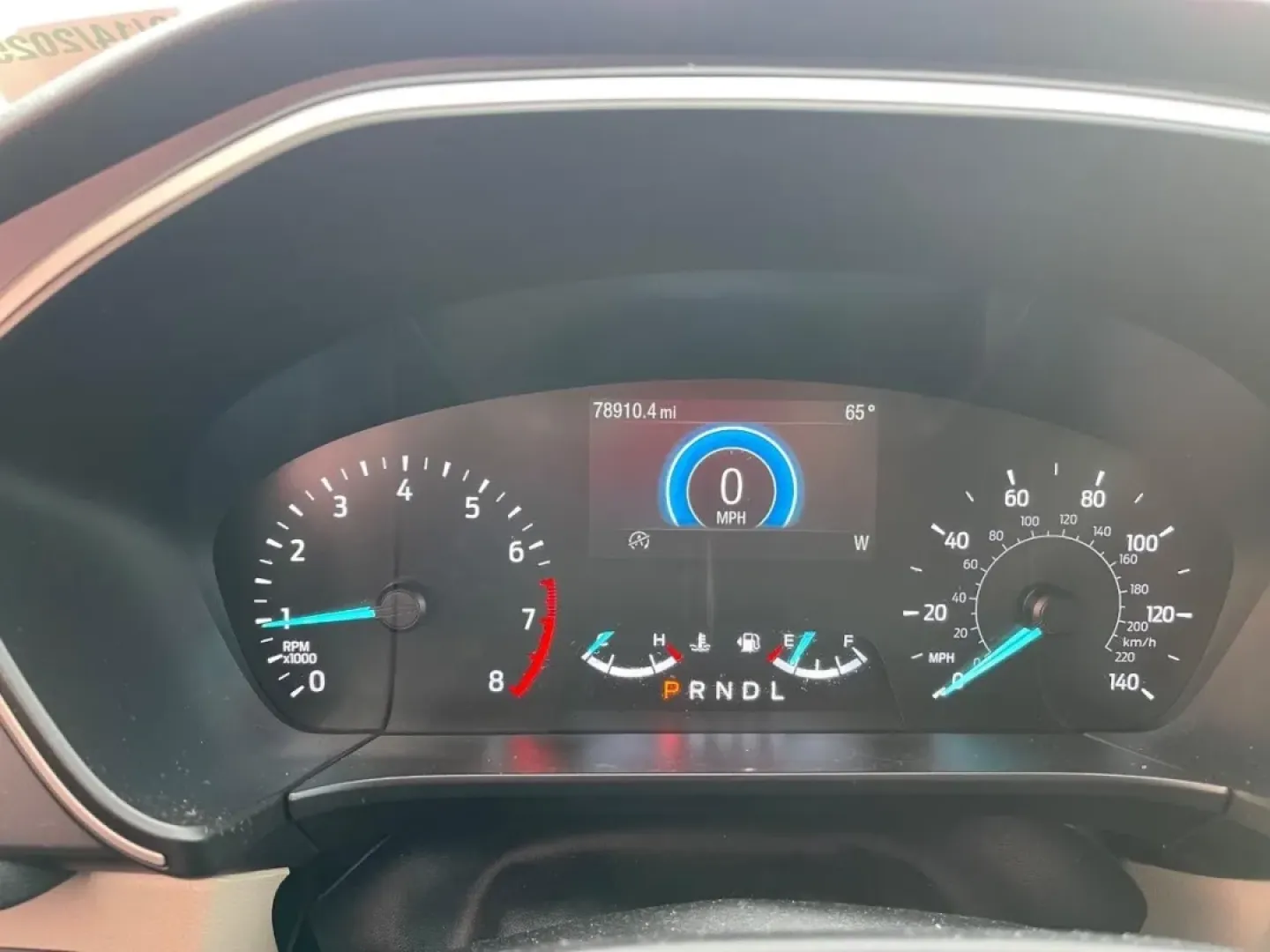 2020 Ford Escape SE (1FMCU0G60LU) with an 1.5L Turbocharged engine, located at 970 Woodlawn Dr., Farmington, MO, 63640, (573) 431-7800, 37.825642, -90.468674 - **Adventure Awaits with the 2020 Ford Escape SE Your Ideal Companion for Life in Farmington!**<br /> <br /> Are you ready to upgrade your driving experience? Whether you're commuting to work, shuttling the kids to school, or planning weekend getaways, the 2020 Ford Escape SE is the perfect blend of - Photo#10