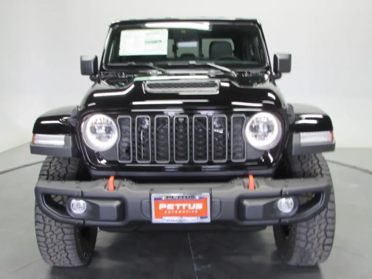 2025 /Black Jeep Gladiator Mojave (1C6RJTEG5SL) with an Other engine, Automatic transmission, located at 12830 Highway 21, De Soto, MO, 63020, (636) 337-7777, 38.153099, -90.573624 - Are you ready to elevate your weekend adventures and daily commutes? Look no further than this impressive 2025 Jeep Gladiator, a truck designed for those who demand versatility, rugged capability, and a touch of luxury. Perfectly suited for outdoor enthusiasts and city dwellers alike, this pre-owned - Photo#1