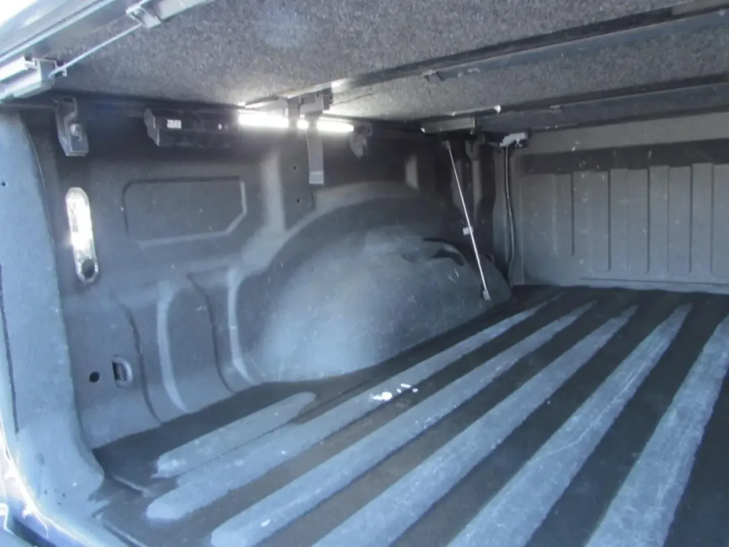 2019 /Black Ram 1500 Limited (1C6SRFHT5KN) with an Other engine, located at 12836 Highway 21, De Soto, MO, 63020, (636) 337-7777, 38.151867, -90.575615 - **Discover Your Next Adventure with This 2019 Ram 1500 at Pettus Ford De Soto!**<br /> <br /> Are you ready to elevate your weekend adventures or tackle your daily commutes with confidence? This robust 2019 Ram 1500 is the perfect companion, designed for those who crave both power and versatility. W - Photo#32