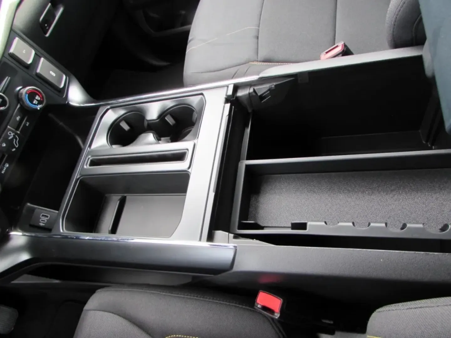 2025 /Black Ford F-150 STX (1FTFW2L56SK) with an 5.0L engine, Automatic transmission, located at 12836 Highway 21, De Soto, MO, 63020, (636) 337-7777, 38.151867, -90.575615 - Are you ready to elevate your lifestyle with a powerful and versatile truck that can handle everything from daily commutes to weekend adventures? Look no further! At Pettus Ford De Soto, we are thrilled to present this stunning 2025 Ford F-150 STX, perfect for those who demand both capability and co - Photo#23