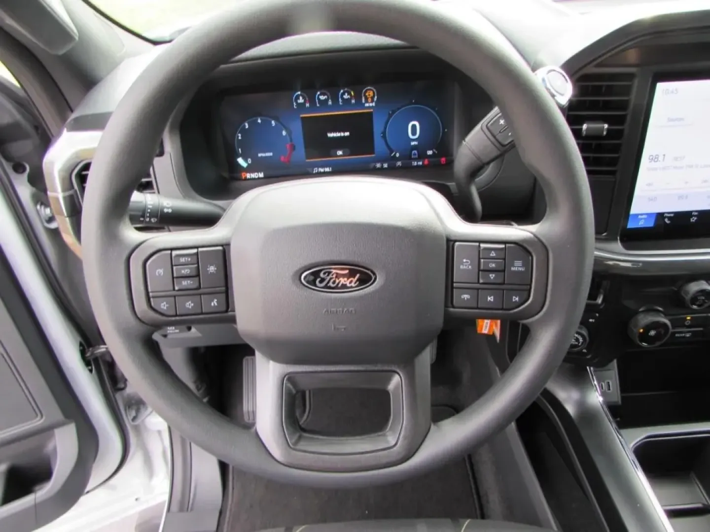 2025 /Black Ford F-150 STX (1FTFW2L5XSK) with an 5.0L engine, Automatic transmission, located at 12836 Highway 21, De Soto, MO, 63020, (636) 337-7777, 38.151867, -90.575615 - ### Discover Your Next Adventure with the 2025 Ford F-150 STX at Pettus Ford De Soto!<br /> <br /> Are you ready to elevate your lifestyle? Whether you're tackling daily commutes, planning weekend getaways, or taking on demanding work projects, the 2025 Ford F-150 STX is your perfect companion. With - Photo#18