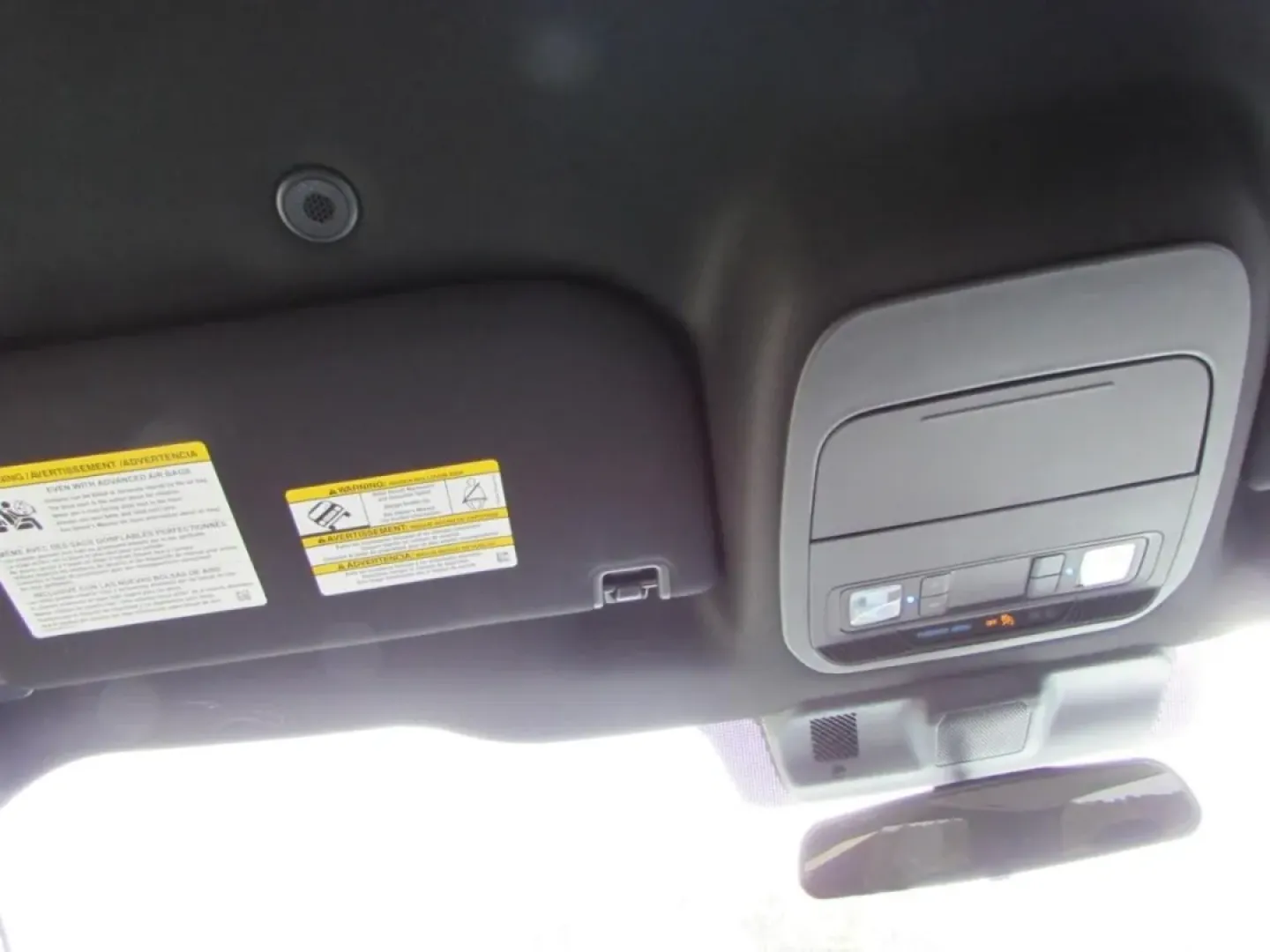 2025 /Black Ford F-150 STX (1FTFW2L5XSK) with an 5.0L engine, Automatic transmission, located at 12836 Highway 21, De Soto, MO, 63020, (636) 337-7777, 38.151867, -90.575615 - ### Discover Your Next Adventure with the 2025 Ford F-150 STX at Pettus Ford De Soto!<br /> <br /> Are you ready to elevate your lifestyle? Whether you're tackling daily commutes, planning weekend getaways, or taking on demanding work projects, the 2025 Ford F-150 STX is your perfect companion. With - Photo#22