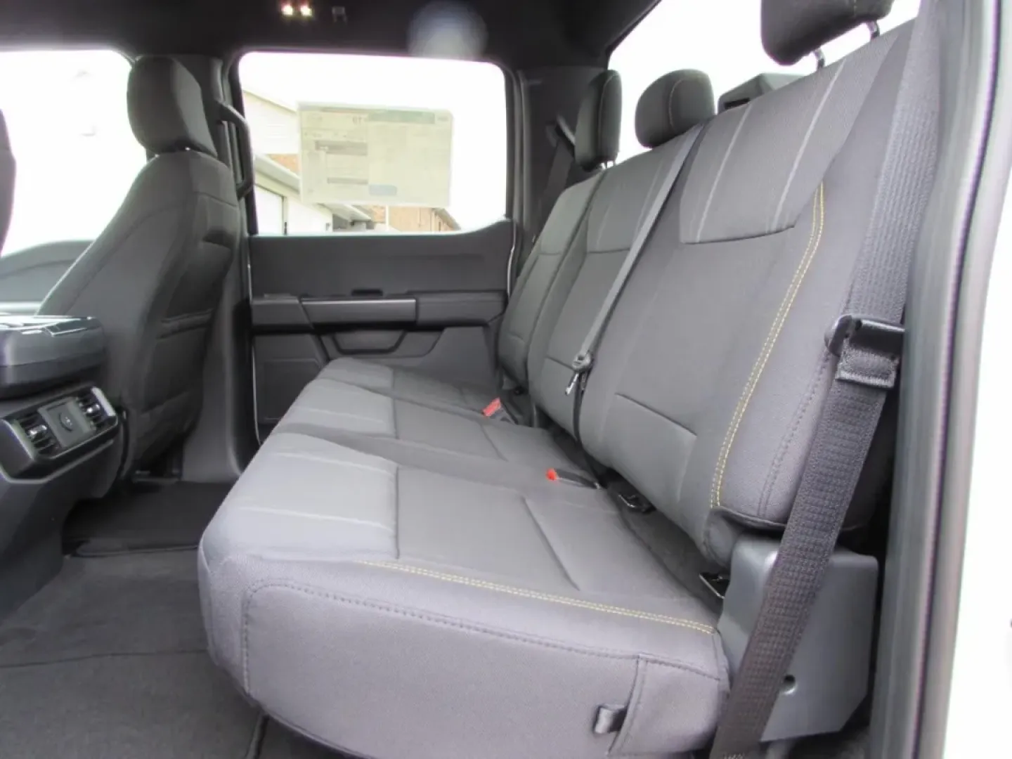 2025 /Black Ford F-150 STX (1FTFW2L5XSK) with an 5.0L engine, Automatic transmission, located at 12836 Highway 21, De Soto, MO, 63020, (636) 337-7777, 38.151867, -90.575615 - ### Discover Your Next Adventure with the 2025 Ford F-150 STX at Pettus Ford De Soto!<br /> <br /> Are you ready to elevate your lifestyle? Whether you're tackling daily commutes, planning weekend getaways, or taking on demanding work projects, the 2025 Ford F-150 STX is your perfect companion. With - Photo#28