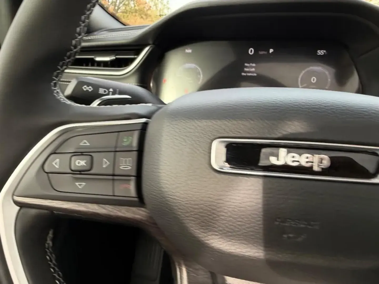 2025 /Global Black Leather Jeep Grand Cherokee Limited (1C4RJHBG2SC) with an 3.6L V6 24V VVT UPG I engine, located at 970 Woodlawn Dr., Farmington, MO, 63640, (573) 431-7800, 37.825642, -90.468674 - **Explore the Open Road with the 2025 Jeep Grand Cherokee Limited: Your Next Adventure Awaits!**<br /> <br /> Are you ready to elevate your driving experience? Whether you're navigating the daily grind of long commutes or embarking on weekend getaways with family and friends, the **2025 Jeep Grand C - Photo#13