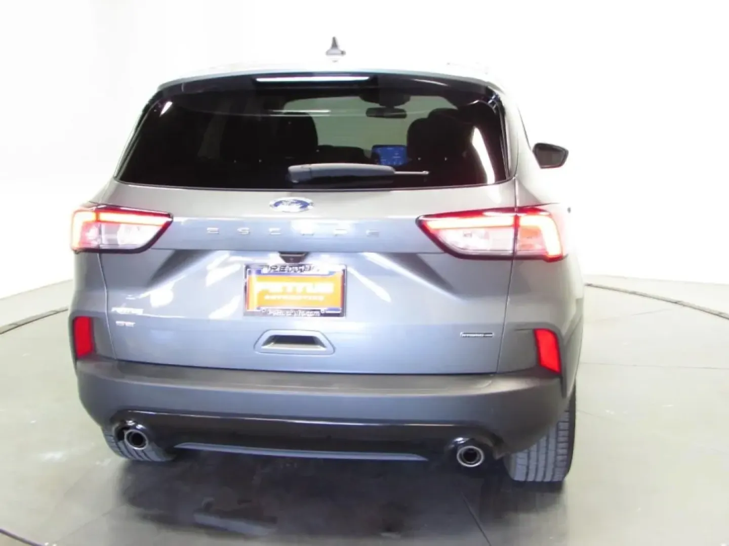 2022 /Dark Earth Gray Ford Escape SE Hybrid (1FMCU9BZ9NU) with an Other engine, Automatic transmission, located at 12836 Highway 21, De Soto, MO, 63020, (636) 337-7777, 38.151867, -90.575615 - **Discover Your Next Adventure with the Versatile 2022 Ford Escape SE Hybrid!**<br /> <br /> Are you ready to elevate your lifestyle? Whether you're commuting to work, heading out for family get-togethers, or planning weekend adventures, the 2022 Ford Escape SE Hybrid is the perfect companion. This - Photo#6