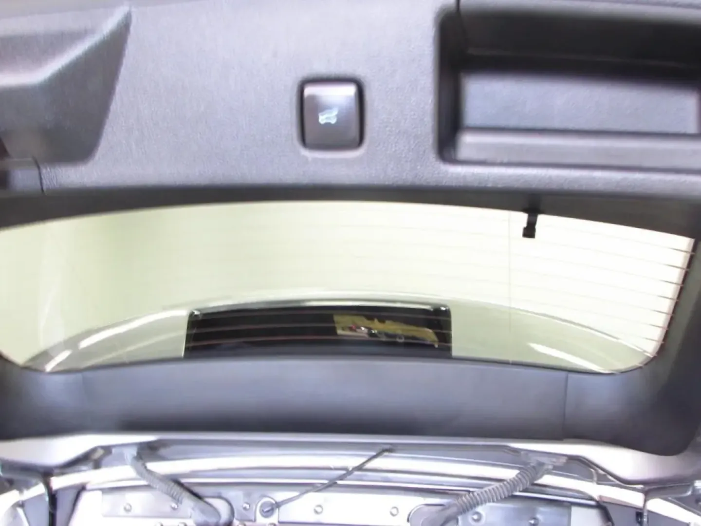 2022 /Dark Earth Gray Ford Escape SE Hybrid (1FMCU9BZ9NU) with an Other engine, Automatic transmission, located at 12836 Highway 21, De Soto, MO, 63020, (636) 337-7777, 38.151867, -90.575615 - **Discover Your Next Adventure with the Versatile 2022 Ford Escape SE Hybrid!**<br /> <br /> Are you ready to elevate your lifestyle? Whether you're commuting to work, heading out for family get-togethers, or planning weekend adventures, the 2022 Ford Escape SE Hybrid is the perfect companion. This - Photo#26