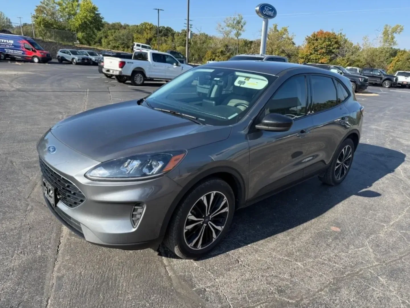 2022 /Dark Earth Gray Ford Escape SE Hybrid (1FMCU9BZ9NU) with an Other engine, Automatic transmission, located at 12836 Highway 21, De Soto, MO, 63020, (636) 337-7777, 38.151867, -90.575615 - **Discover Your Next Adventure with the Versatile 2022 Ford Escape SE Hybrid!**<br /> <br /> Are you ready to elevate your lifestyle? Whether you're commuting to work, heading out for family get-togethers, or planning weekend adventures, the 2022 Ford Escape SE Hybrid is the perfect companion. This - Photo#29