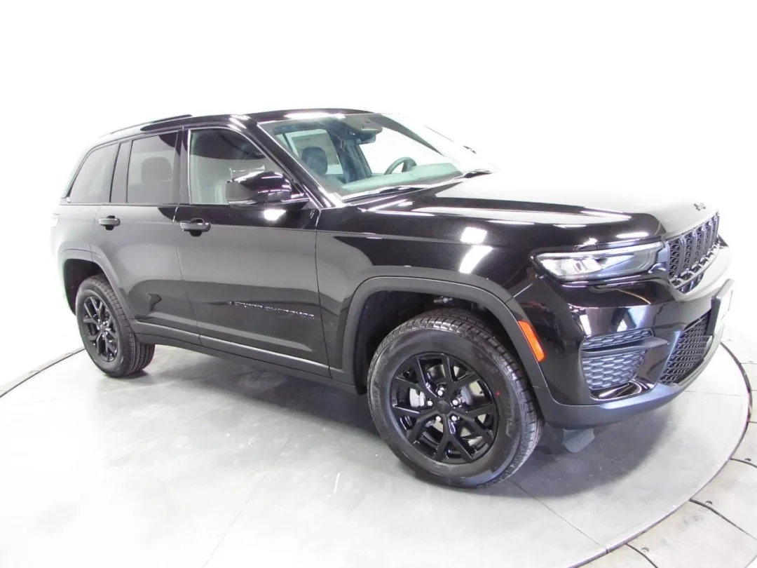 2025 Jeep Grand Cherokee 