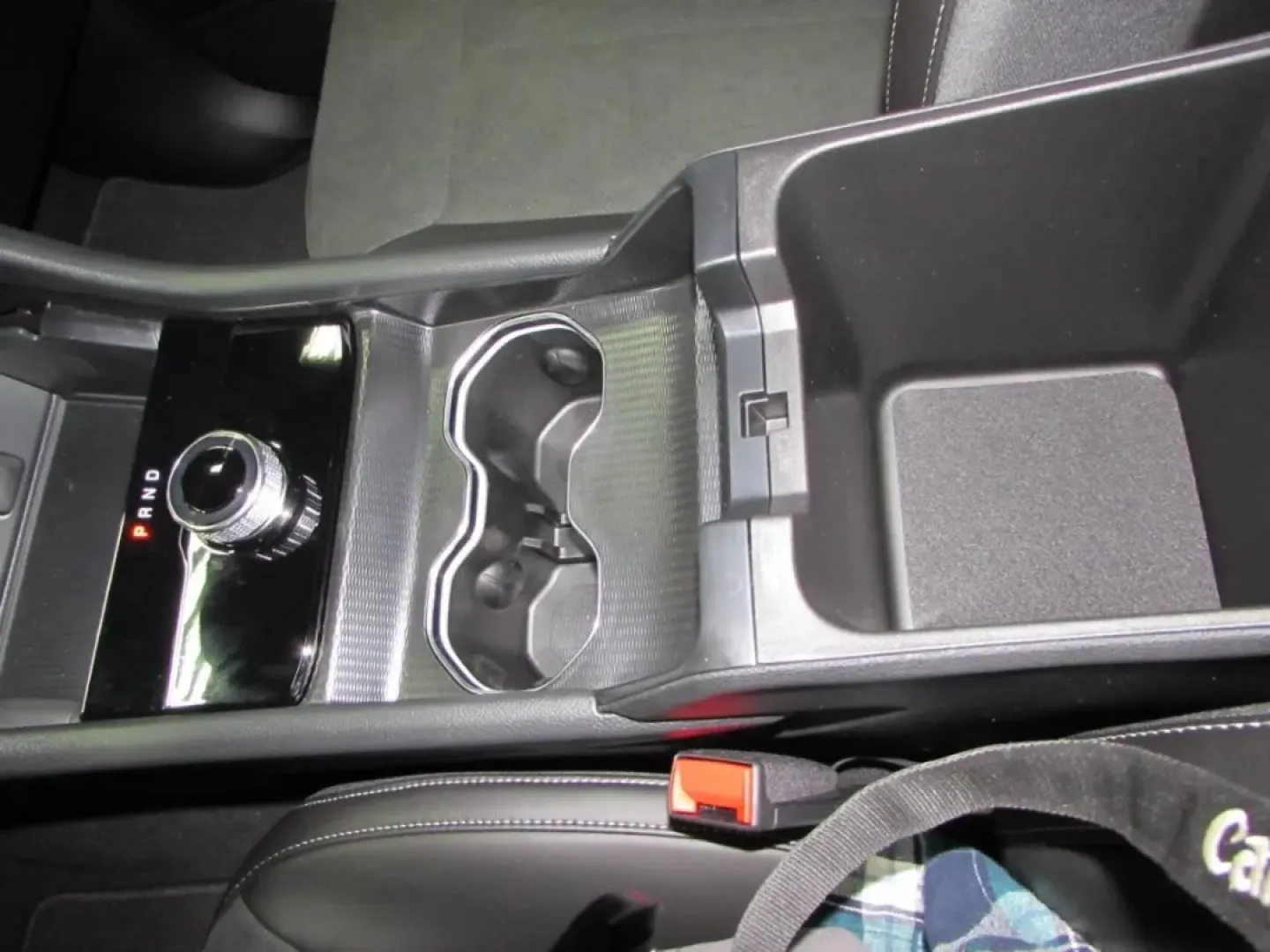 2025 /Global Black Jeep Grand Cherokee Altitude X (1C4RJHAG3S8) with an Other engine, Automatic transmission, located at 12830 Highway 21, De Soto, MO, 63020, (636) 337-7777, 38.153099, -90.573624 - **Adventure Awaits with the 2025 Jeep Grand Cherokee at Pettus CDJR DeSoto!**<br /> <br /> Are you ready to elevate your adventures? Look no further than the 2025 Jeep Grand Cherokee, a versatile SUV designed for those who crave both comfort and capability. Whether you're planning a weekend getaway - Photo#21