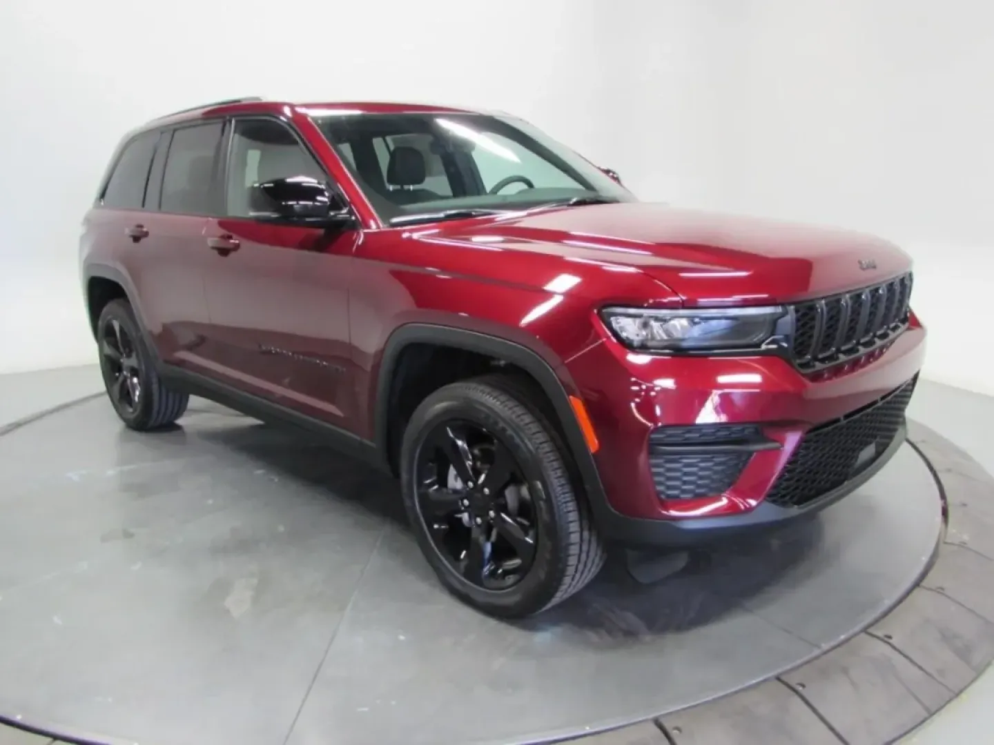 2025 /Global Black Jeep Grand Cherokee Altitude X (1C4RJHAG5S8) with an Other engine, Automatic transmission, located at 12830 Highway 21, De Soto, MO, 63020, (636) 337-7777, 38.153099, -90.573624 - Discover the perfect blend of adventure and family-friendly utility with the 2025 Jeep Grand Cherokee, now available at Pettus CDJR DeSoto! If you're in the market for a vehicle that can handle everything from daily commutes to weekend explorations, this pre-owned SUV is designed for those who crave - Photo#0