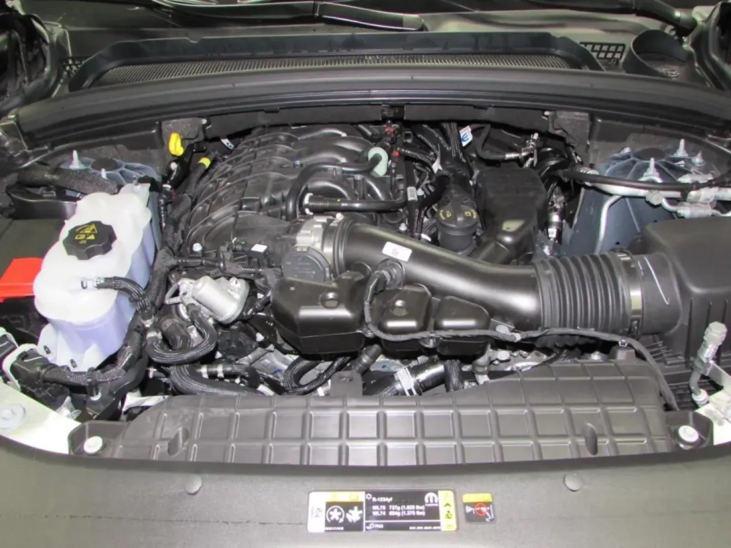 2025 /Global Black Jeep Grand Cherokee Altitude X (1C4RJKAG1S8) with an Other engine, Automatic transmission, located at 12830 Highway 21, De Soto, MO, 63020, (636) 337-7777, 38.153099, -90.573624 - **Discover Your Next Adventure with the 2025 Jeep Grand Cherokee at Pettus CDJR DeSoto!**<br /> <br /> Are you ready to elevate your lifestyle with an SUV that blends rugged capability with luxurious comfort? Whether you're conquering off-road trails, embarking on family road trips, or commuting thr - Photo#8