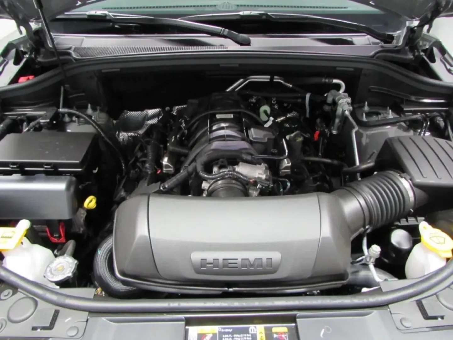 2026 /Black Dodge Durango GT (1C4SDJCT1TC) with an Other engine, Automatic transmission, located at 12830 Highway 21, De Soto, MO, 63020, (636) 337-7777, 38.153099, -90.573624 - Are you ready to elevate your family adventures and weekend getaways? Look no further than the stunning 2026 Dodge Durango, now available at Pettus CDJR DeSoto. This SUV is not just a vehicle; it's your partner for making unforgettable memories with loved ones. Whether you're navigating the bustling - Photo#9