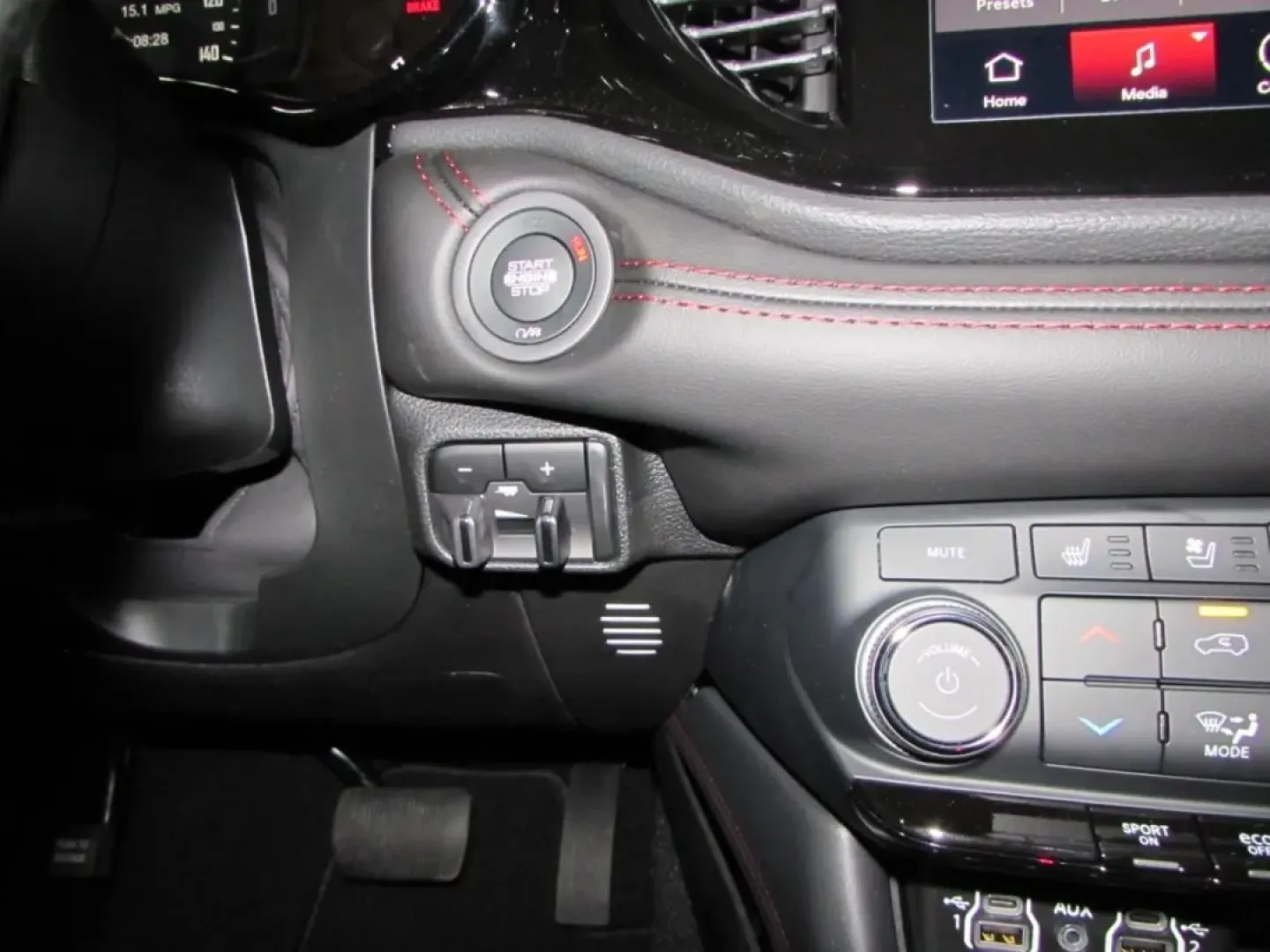 2026 /Black Dodge Durango GT (1C4SDJCT1TC) with an Other engine, Automatic transmission, located at 12830 Highway 21, De Soto, MO, 63020, (636) 337-7777, 38.153099, -90.573624 - Are you ready to elevate your family adventures and weekend getaways? Look no further than the stunning 2026 Dodge Durango, now available at Pettus CDJR DeSoto. This SUV is not just a vehicle; it's your partner for making unforgettable memories with loved ones. Whether you're navigating the bustling - Photo#19