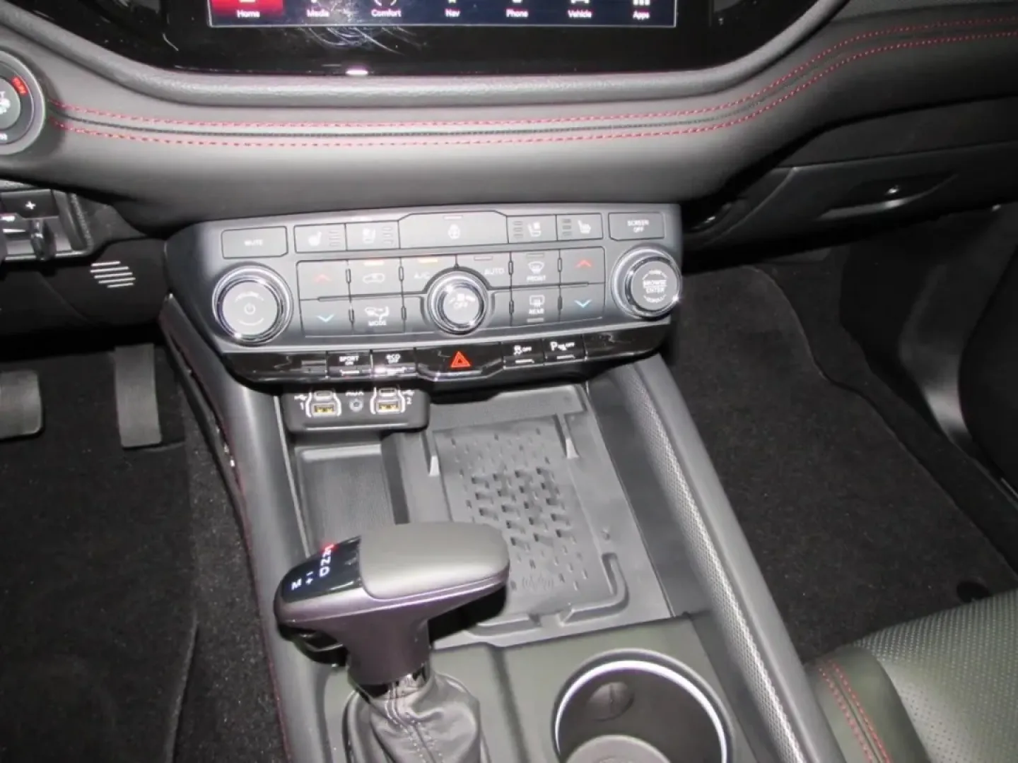 2026 /Black Dodge Durango GT (1C4SDJCT1TC) with an Other engine, Automatic transmission, located at 12830 Highway 21, De Soto, MO, 63020, (636) 337-7777, 38.153099, -90.573624 - Are you ready to elevate your family adventures and weekend getaways? Look no further than the stunning 2026 Dodge Durango, now available at Pettus CDJR DeSoto. This SUV is not just a vehicle; it's your partner for making unforgettable memories with loved ones. Whether you're navigating the bustling - Photo#21