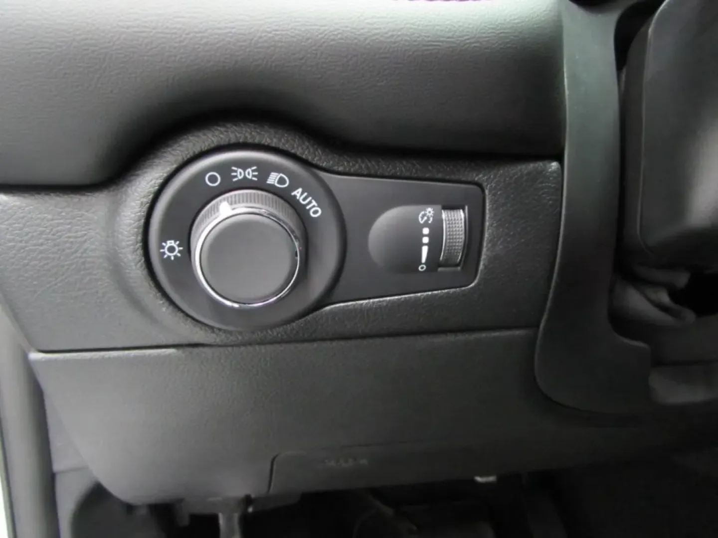 2026 /Black Dodge Durango GT (1C4SDJCT7TC) with an Other engine, Automatic transmission, located at 12830 Highway 21, De Soto, MO, 63020, (636) 337-7777, 38.153099, -90.573624 - **Experience the Thrill of Adventure with the 2026 Dodge Durango at Pettus CDJR DeSoto**<br /> <br /> Are you ready to elevate your family outings, weekend road trips, or daily commutes? Look no further than the stunning 2026 Dodge Durango, available now at Pettus CDJR DeSoto, your premier used car - Photo#13