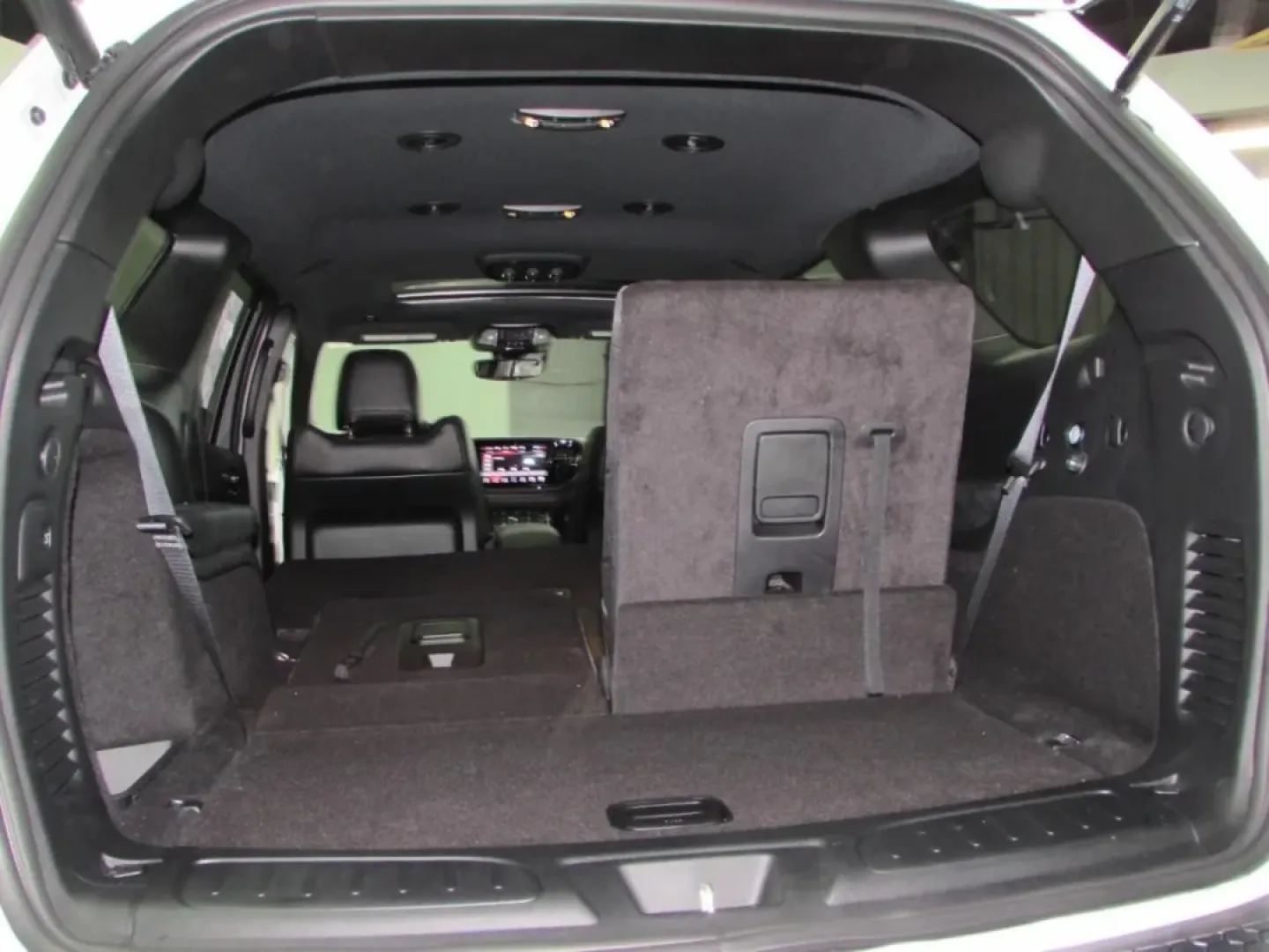 2026 /Black Dodge Durango GT (1C4SDJCT7TC) with an Other engine, Automatic transmission, located at 12830 Highway 21, De Soto, MO, 63020, (636) 337-7777, 38.153099, -90.573624 - **Experience the Thrill of Adventure with the 2026 Dodge Durango at Pettus CDJR DeSoto**<br /> <br /> Are you ready to elevate your family outings, weekend road trips, or daily commutes? Look no further than the stunning 2026 Dodge Durango, available now at Pettus CDJR DeSoto, your premier used car - Photo#30