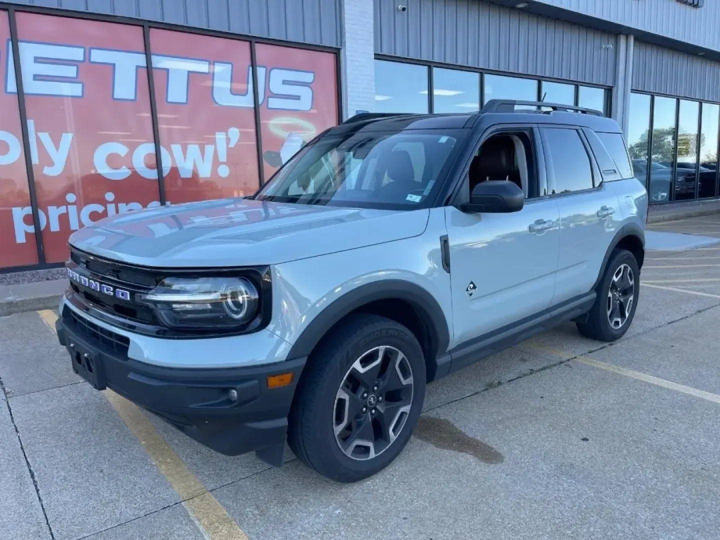 2021 Ford Bronco Sport Outer Banks (3FMCR9C64MR) with an 1.5L Turbocharged engine, Automatic transmission, located at 970 Woodlawn Dr., Farmington, MO, 63640, (573) 431-7800, 37.825642, -90.468674 - ### Discover Your Next Adventure with the 2021 Ford Bronco Sport Outer Banks at Pettus CDJR Farmington!<br /> <br /> Are you ready to elevate your weekend adventures or daily commutes? Look no further than this stunning 2021 Ford Bronco Sport Outer Banks, now available at Pettus CDJR Farmington! Wit - Photo#1