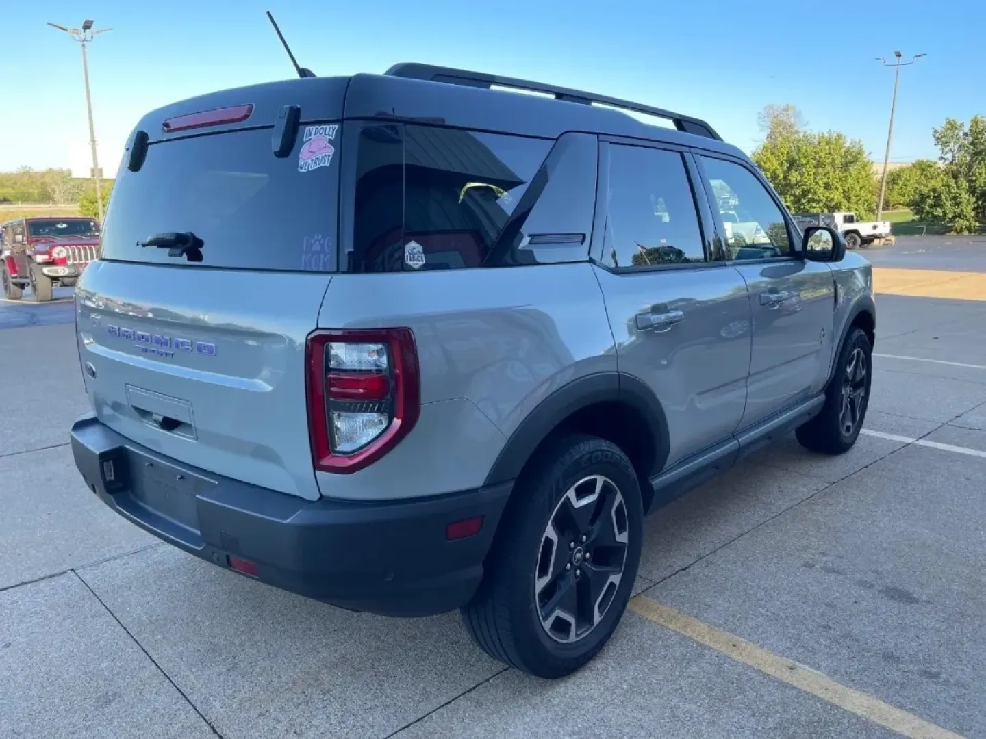2021 Ford Bronco Sport Outer Banks (3FMCR9C64MR) with an 1.5L Turbocharged engine, Automatic transmission, located at 970 Woodlawn Dr., Farmington, MO, 63640, (573) 431-7800, 37.825642, -90.468674 - ### Discover Your Next Adventure with the 2021 Ford Bronco Sport Outer Banks at Pettus CDJR Farmington!<br /> <br /> Are you ready to elevate your weekend adventures or daily commutes? Look no further than this stunning 2021 Ford Bronco Sport Outer Banks, now available at Pettus CDJR Farmington! Wit - Photo#5