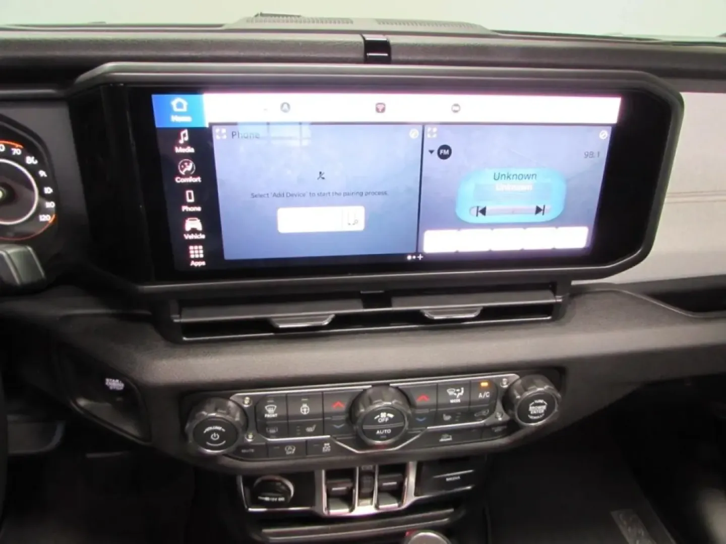 2026 /Black Jeep Wrangler Sport S (1C4PJXDG1TW) with an Other engine, located at 12830 Highway 21, De Soto, MO, 63020, (636) 337-7777, 38.153099, -90.573624 - ### Adventure Awaits with the 2026 Jeep Wrangler at Pettus CDJR DeSoto!<br /> <br /> Are you ready to take your adventures to the next level? Whether you're exploring the rugged trails of the Ozarks or simply navigating the streets of De Soto, MO, the 2026 Jeep Wrangler is your perfect companion for - Photo#19