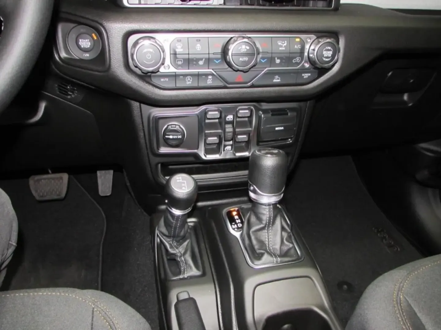 2026 /Black Jeep Wrangler Sport S (1C4PJXDG1TW) with an Other engine, located at 12830 Highway 21, De Soto, MO, 63020, (636) 337-7777, 38.153099, -90.573624 - ### Adventure Awaits with the 2026 Jeep Wrangler at Pettus CDJR DeSoto!<br /> <br /> Are you ready to take your adventures to the next level? Whether you're exploring the rugged trails of the Ozarks or simply navigating the streets of De Soto, MO, the 2026 Jeep Wrangler is your perfect companion for - Photo#20